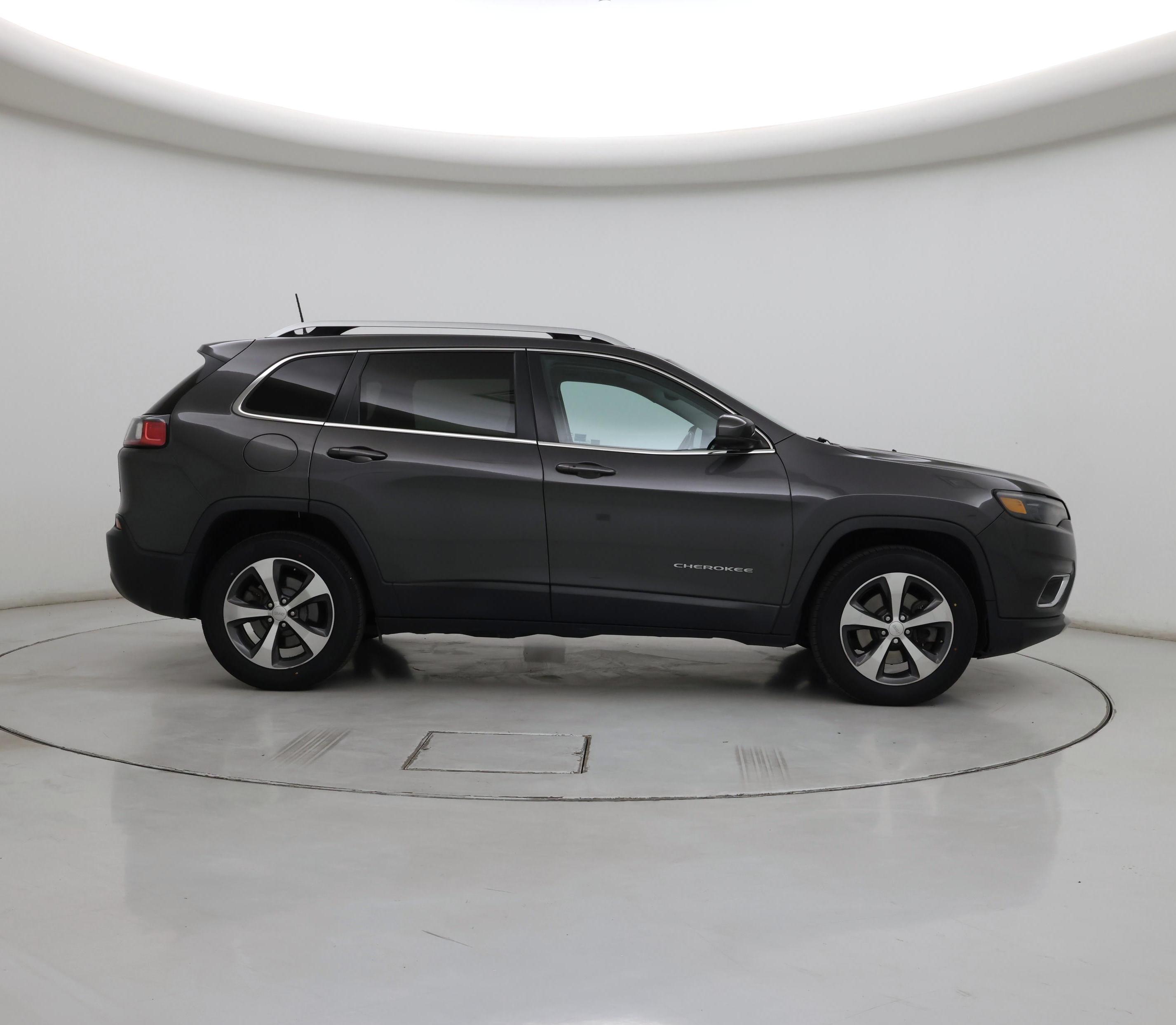 Thumbnail: 2019 Jeep Cherokee - 7