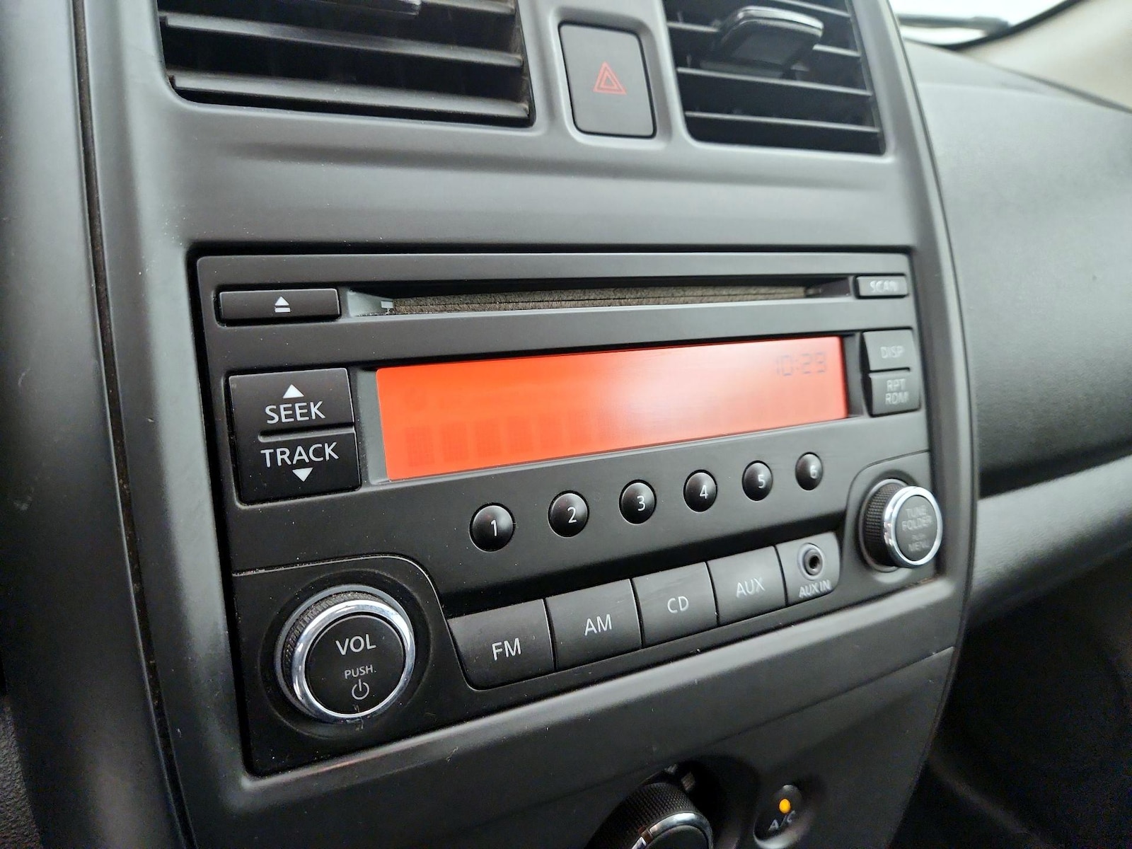 2018 Nissan Versa Sedan S Plus - Photo 15