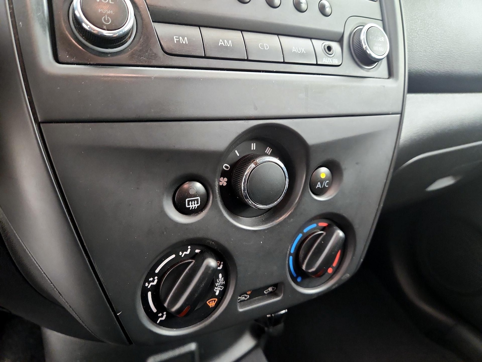 2018 Nissan Versa Sedan S Plus - Photo 16