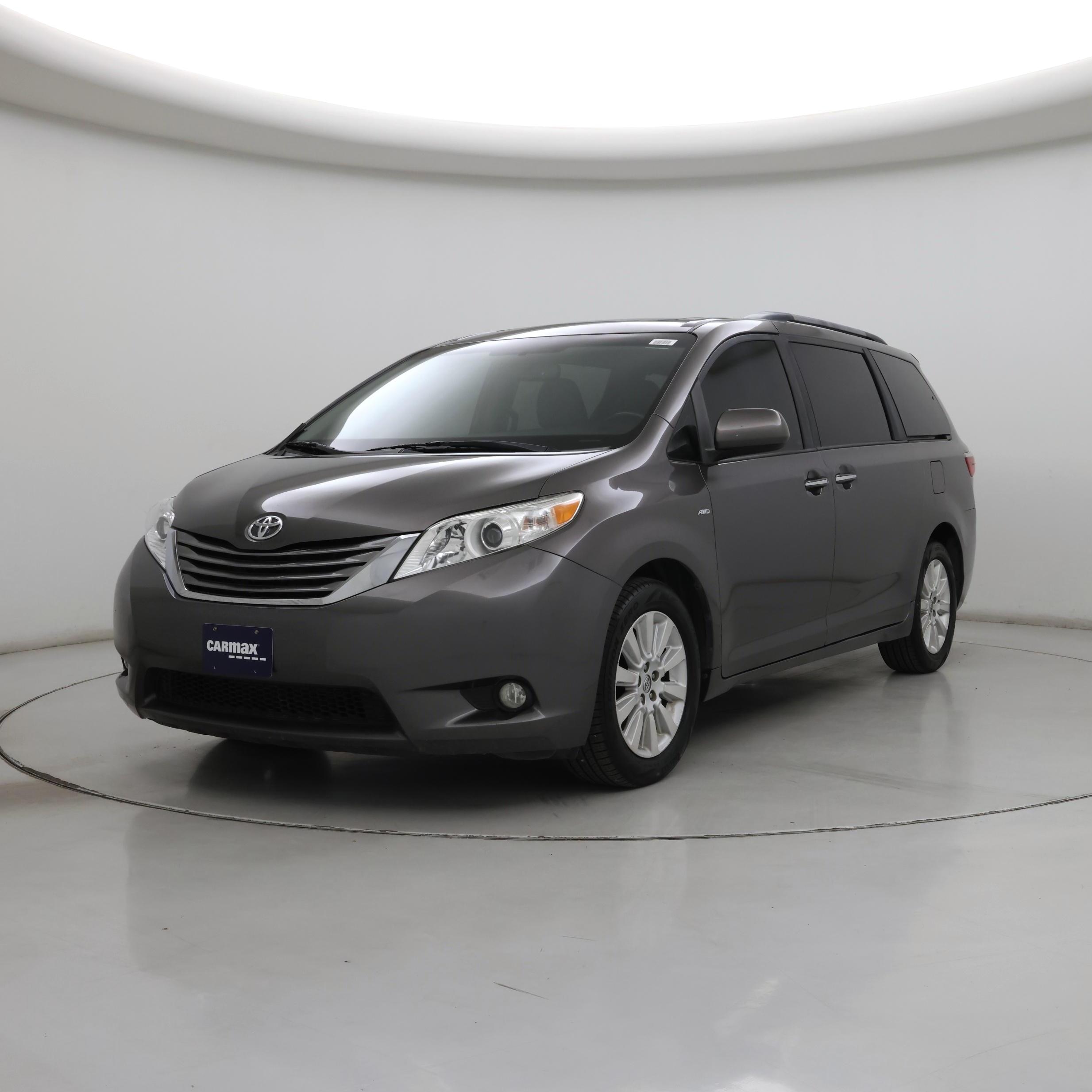Thumbnail: 2016 Toyota Sienna - 4
