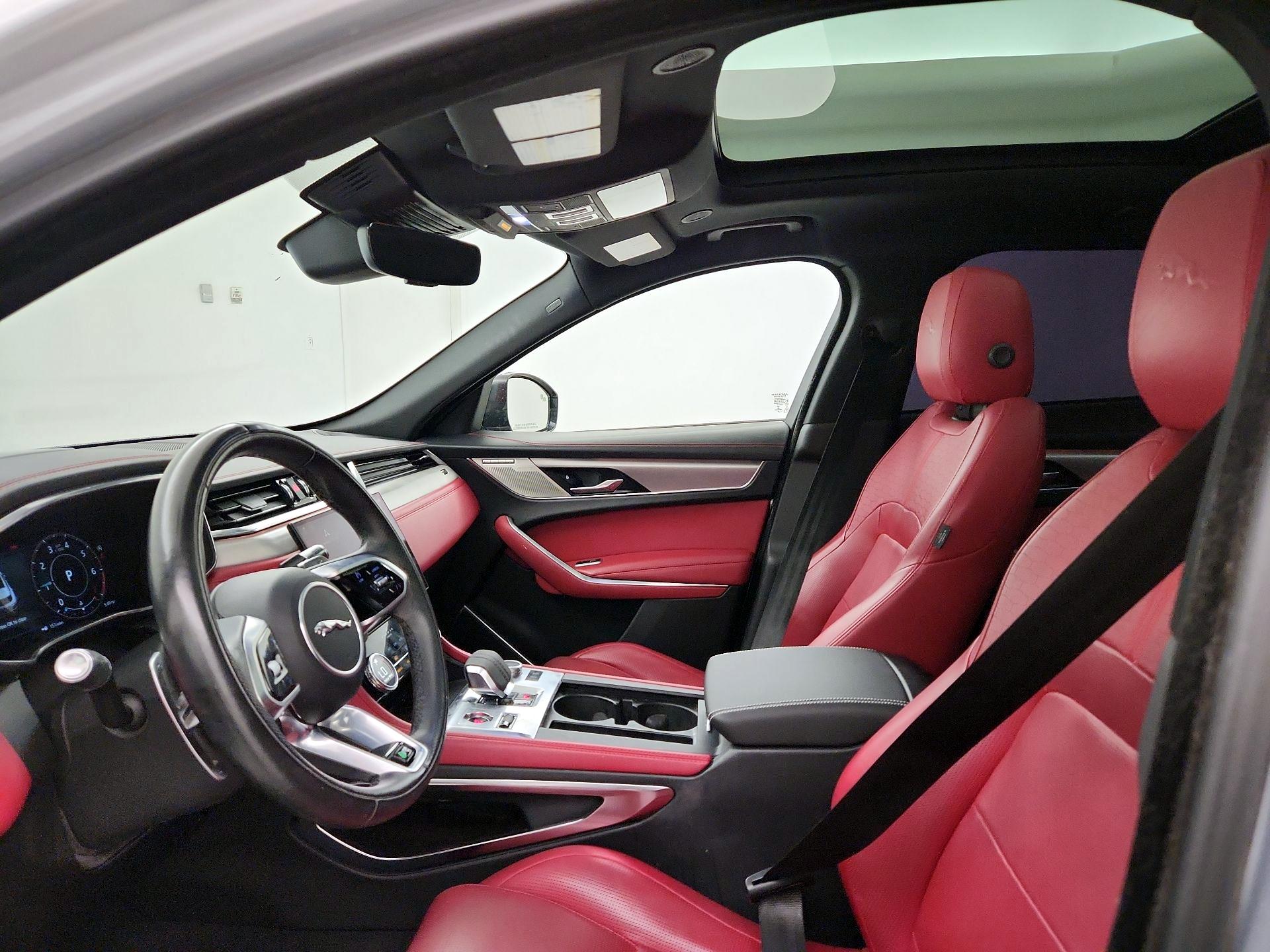 Thumbnail: 2021 Jaguar F-Pace - 20