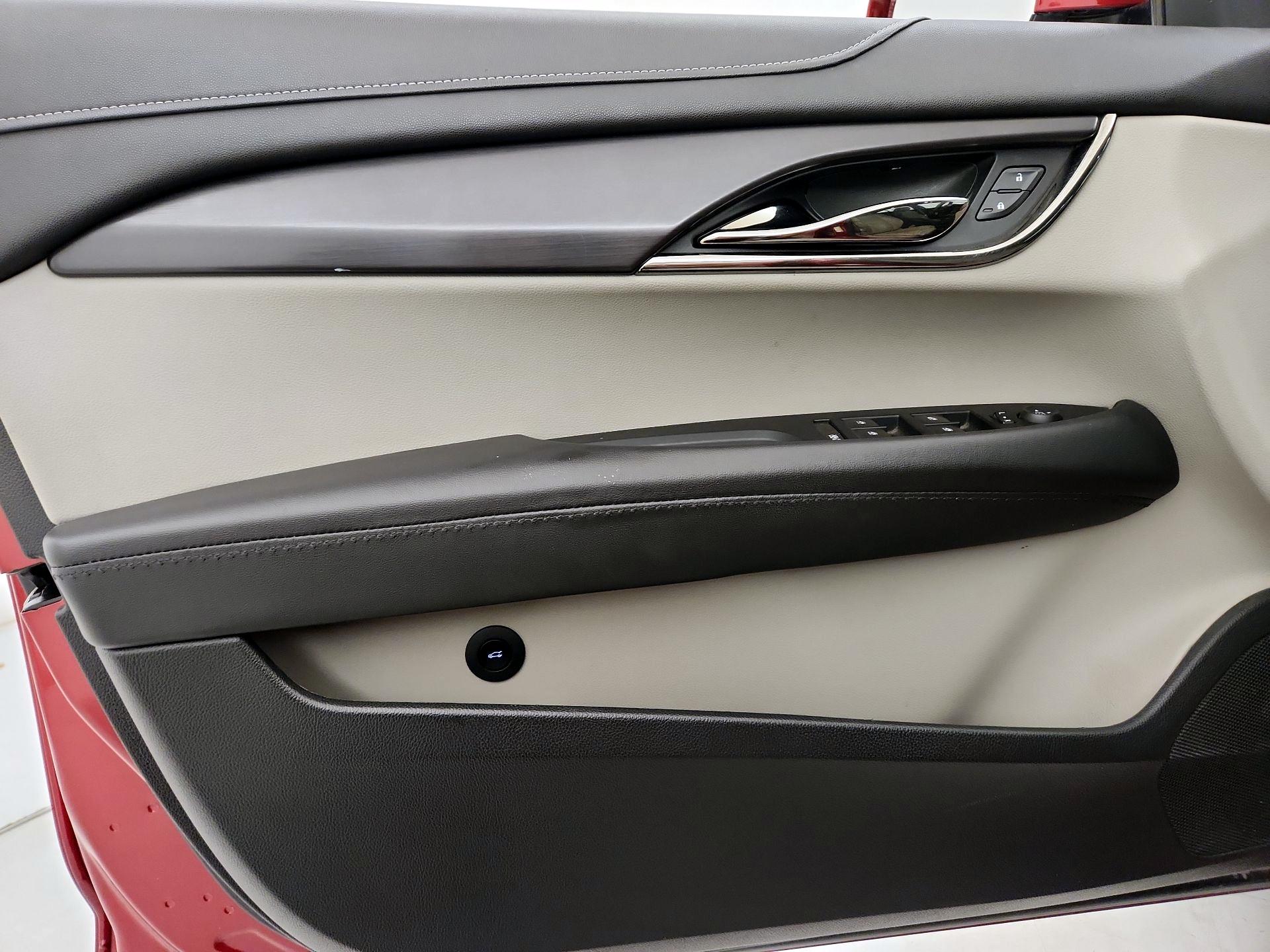 Thumbnail: 2016 Cadillac ATS - 12