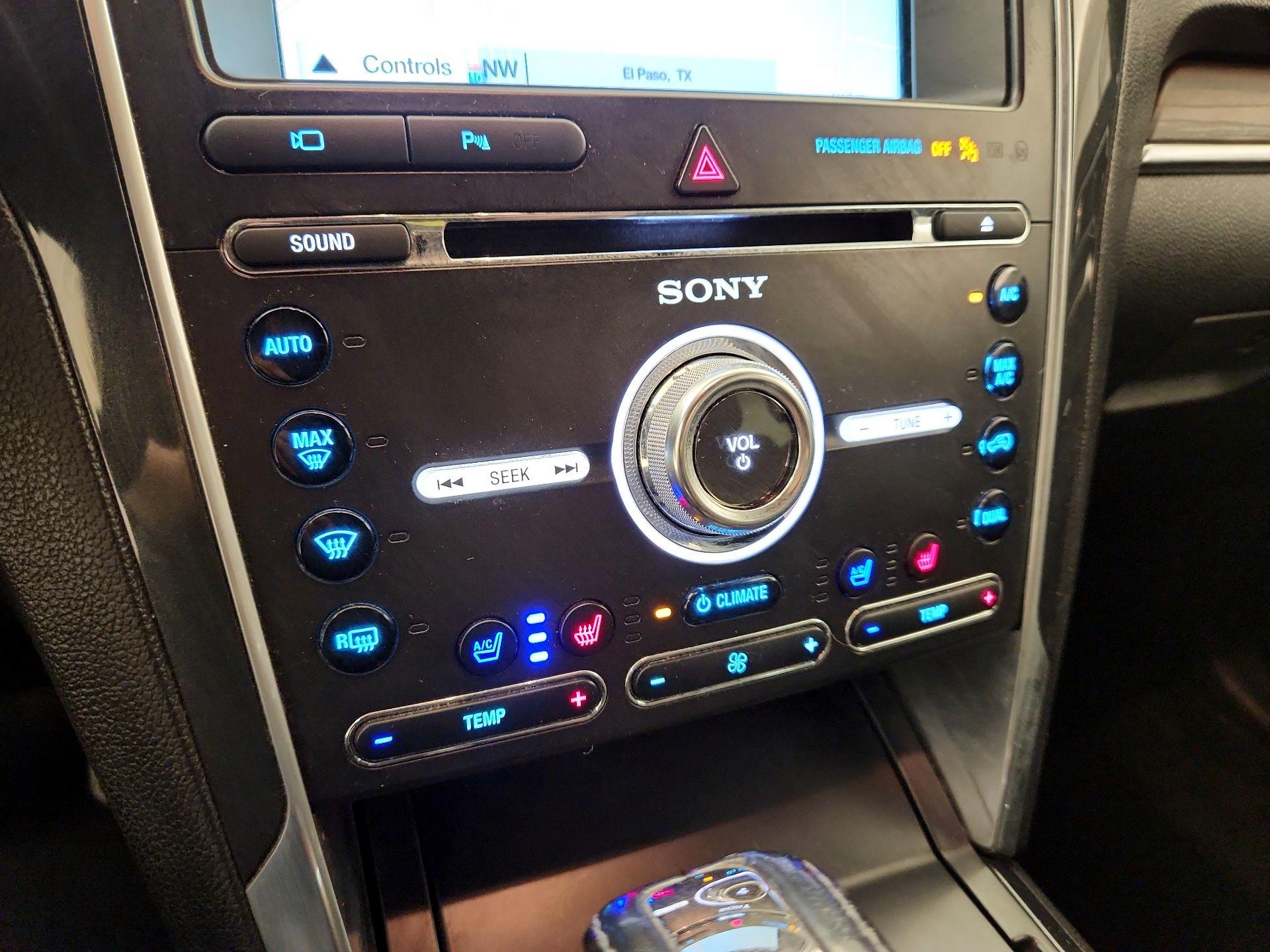 Thumbnail: 2017 Ford Explorer - 17