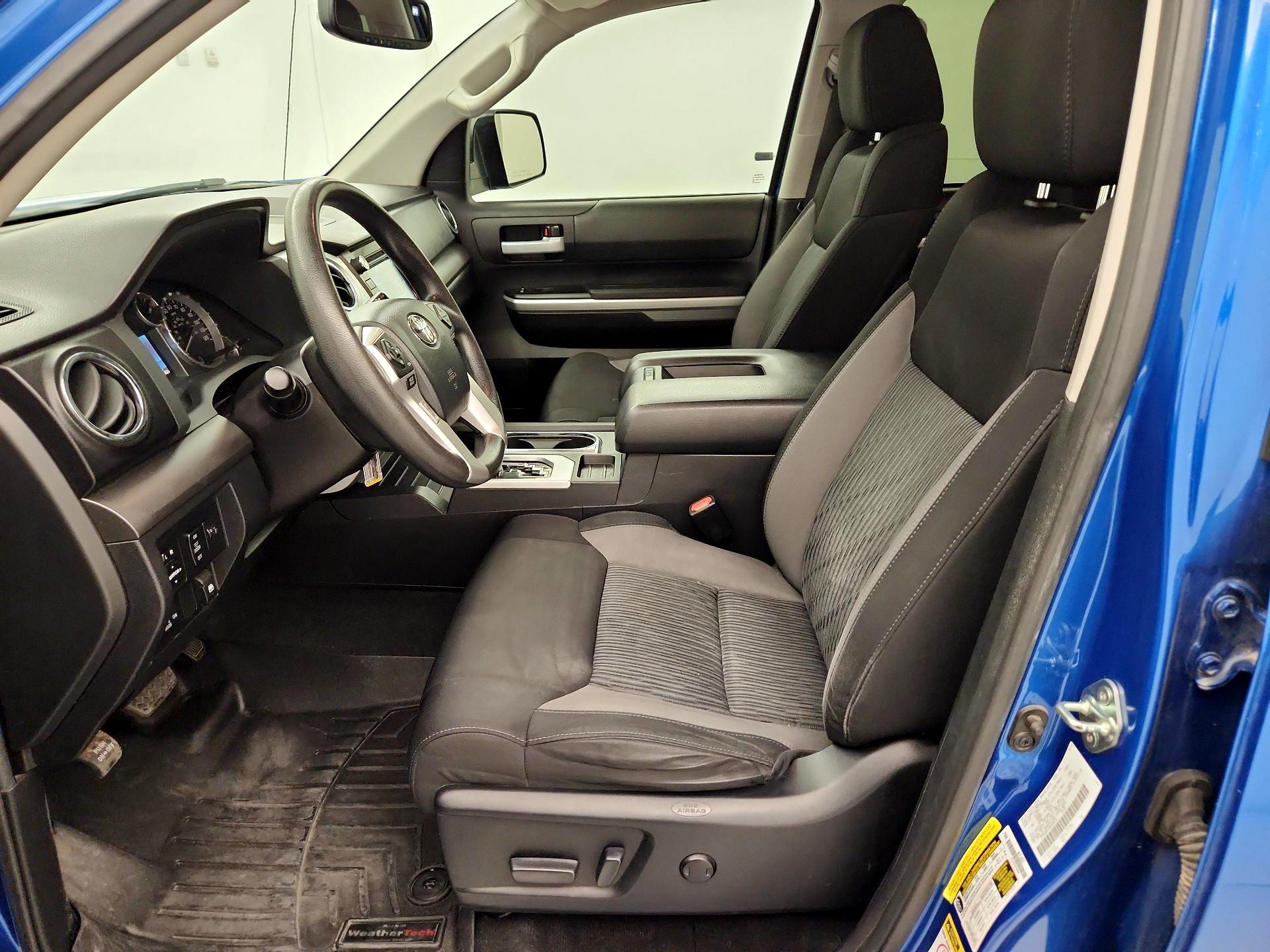 Thumbnail: 2016 Toyota Tundra - 11