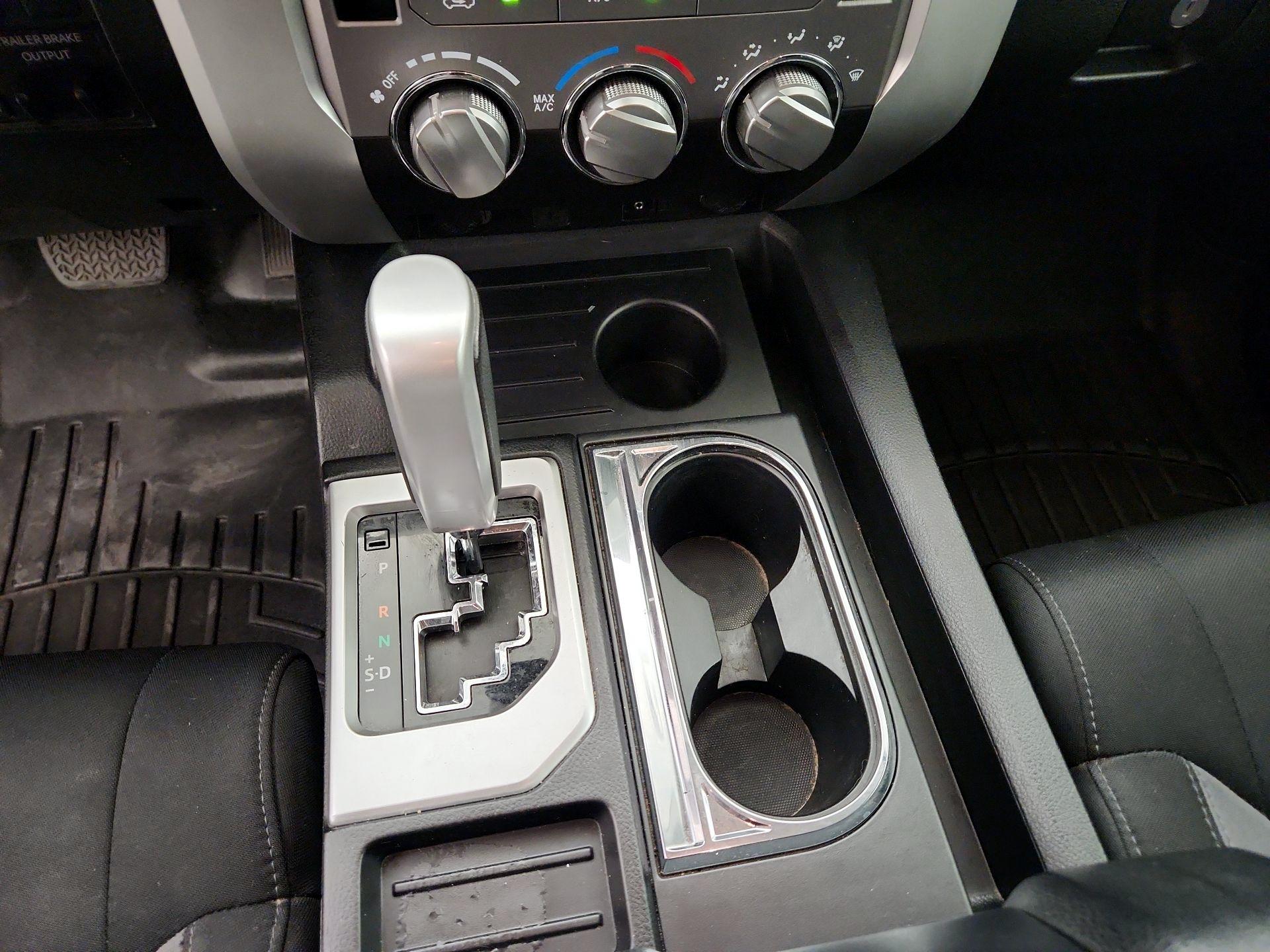 Thumbnail: 2016 Toyota Tundra - 17