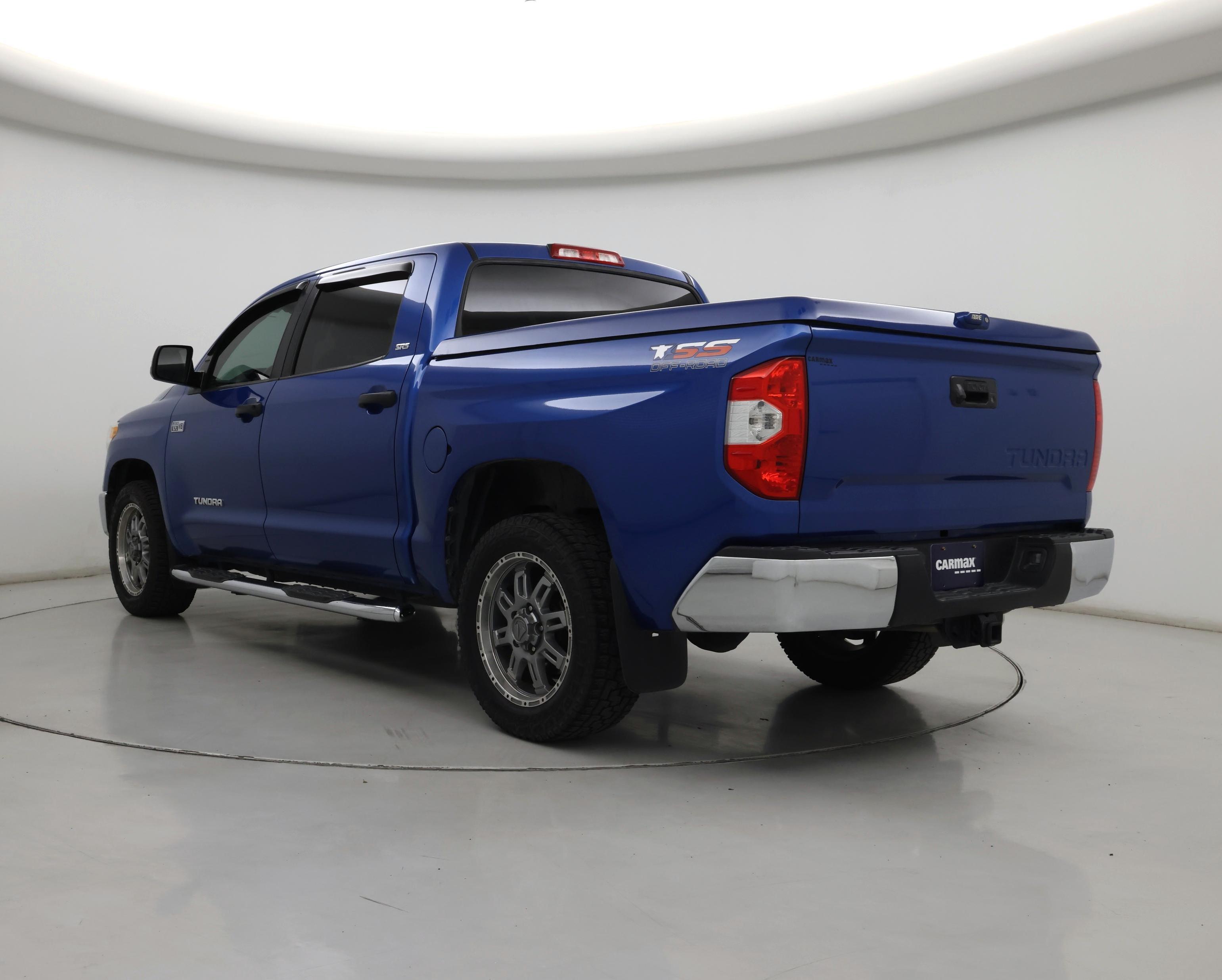 Thumbnail: 2016 Toyota Tundra - 2