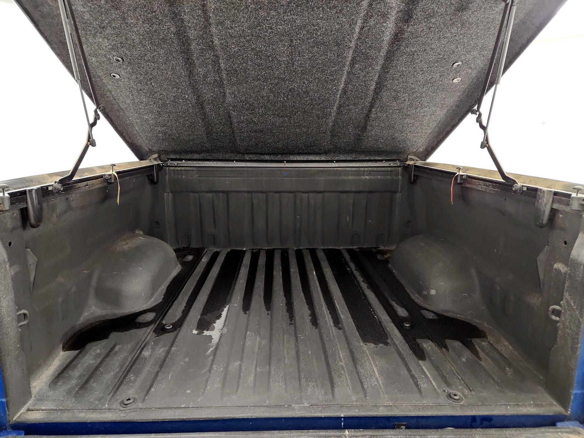Thumbnail: 2016 Toyota Tundra - 20