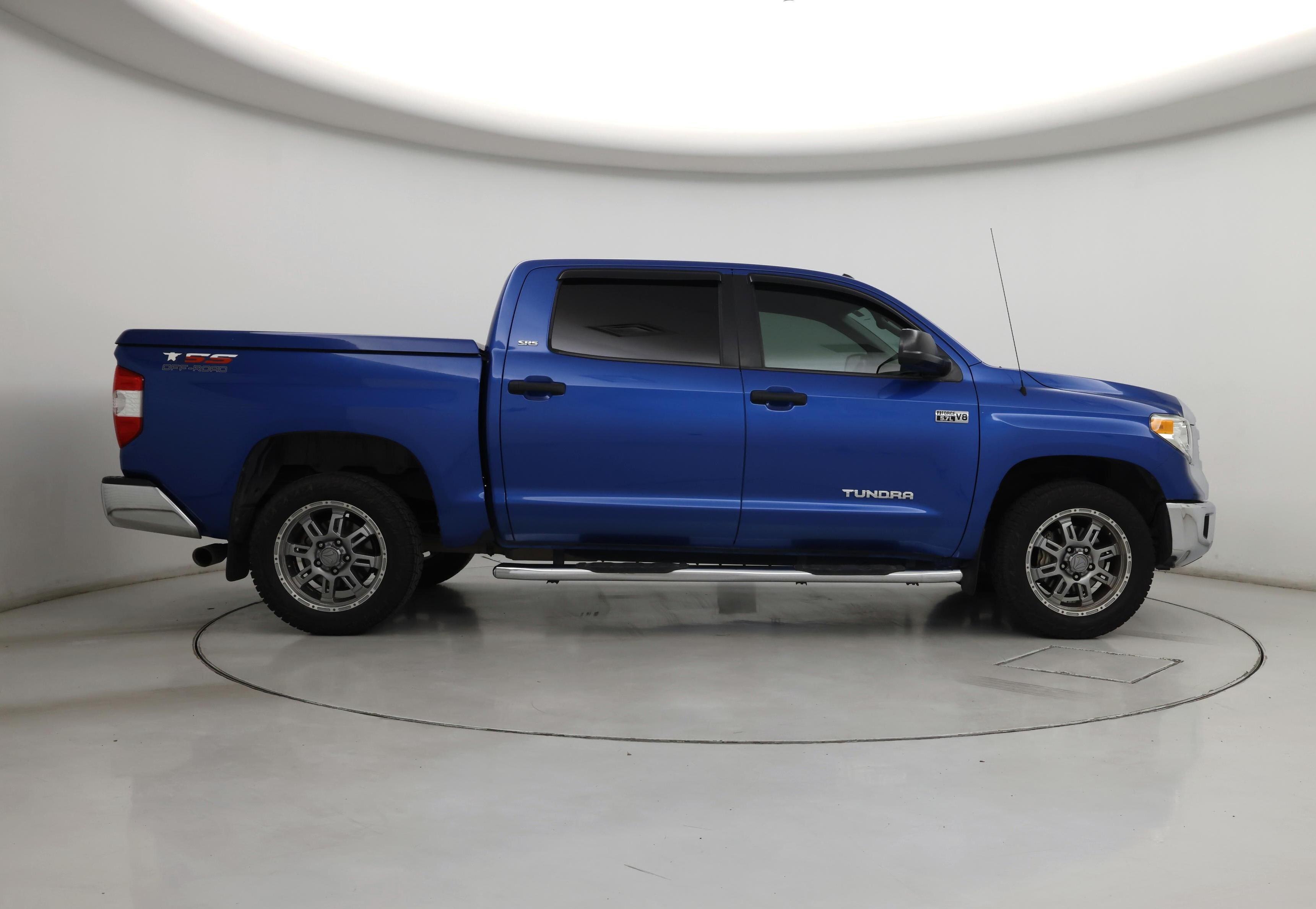 Thumbnail: 2016 Toyota Tundra - 7