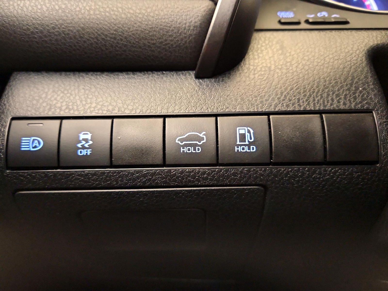2019 Toyota Camry SE - Photo 14