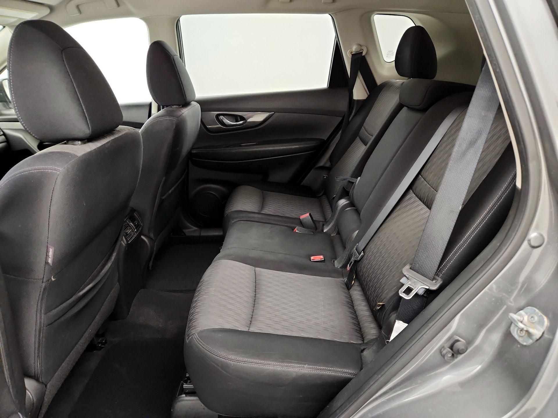 Thumbnail: 2017 Nissan Rogue - 19