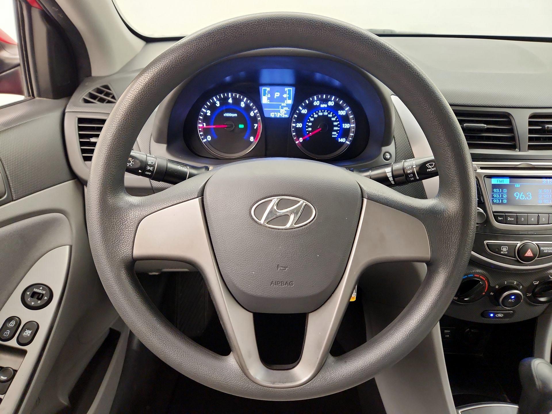 Thumbnail: 2016 Hyundai Accent - 10