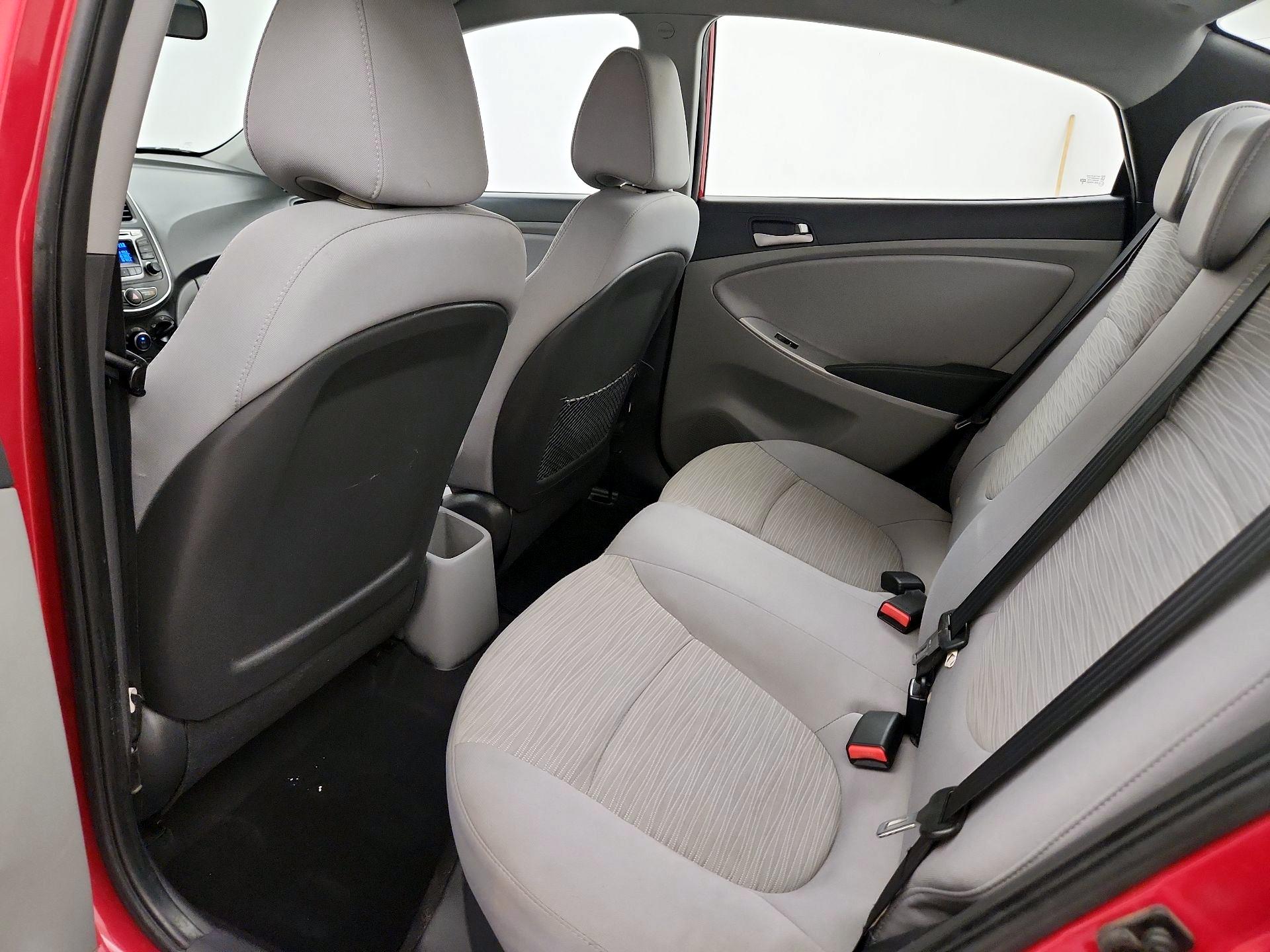Thumbnail: 2016 Hyundai Accent - 18