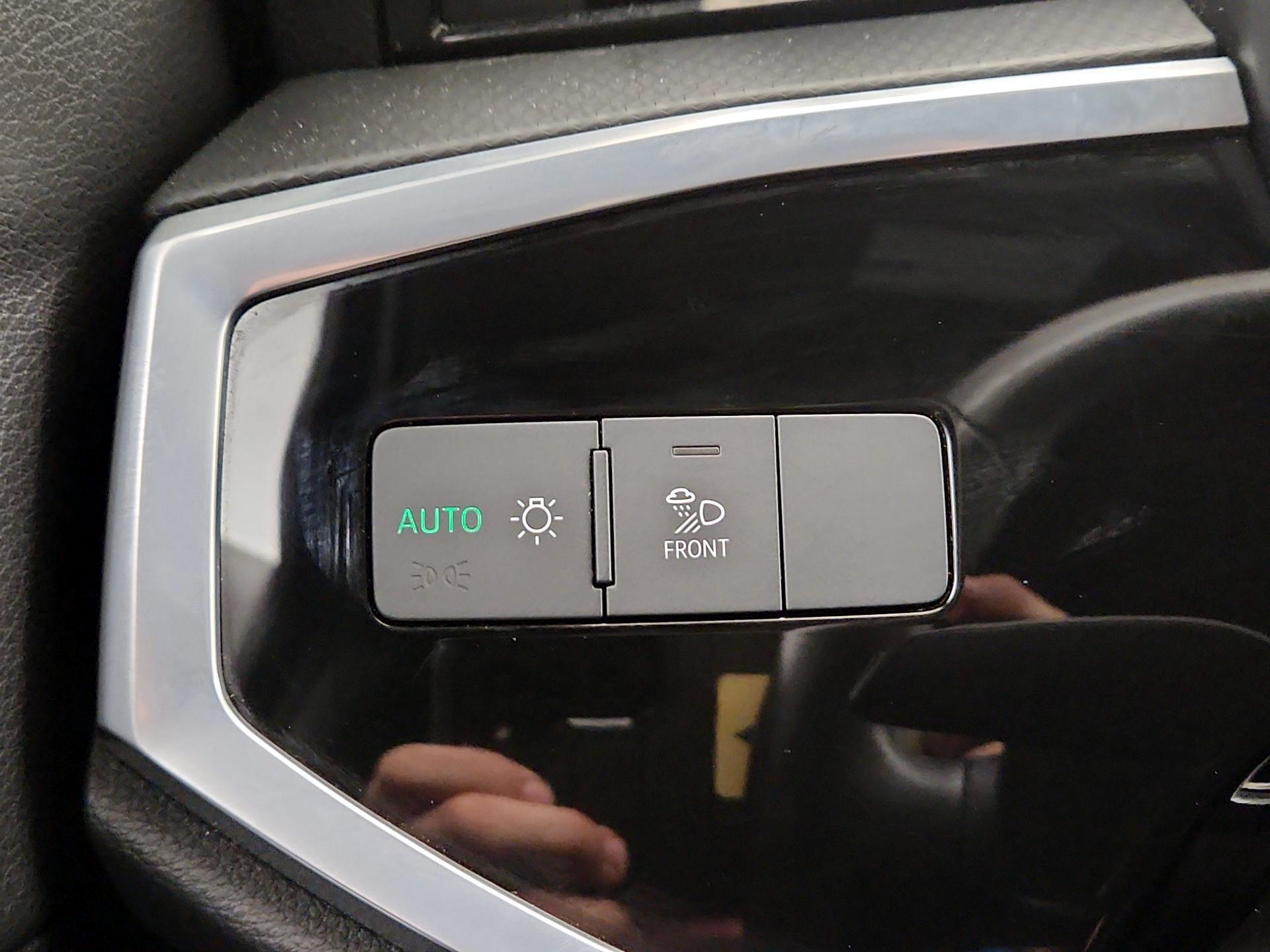 Thumbnail: 2022 Audi Q3 - 13