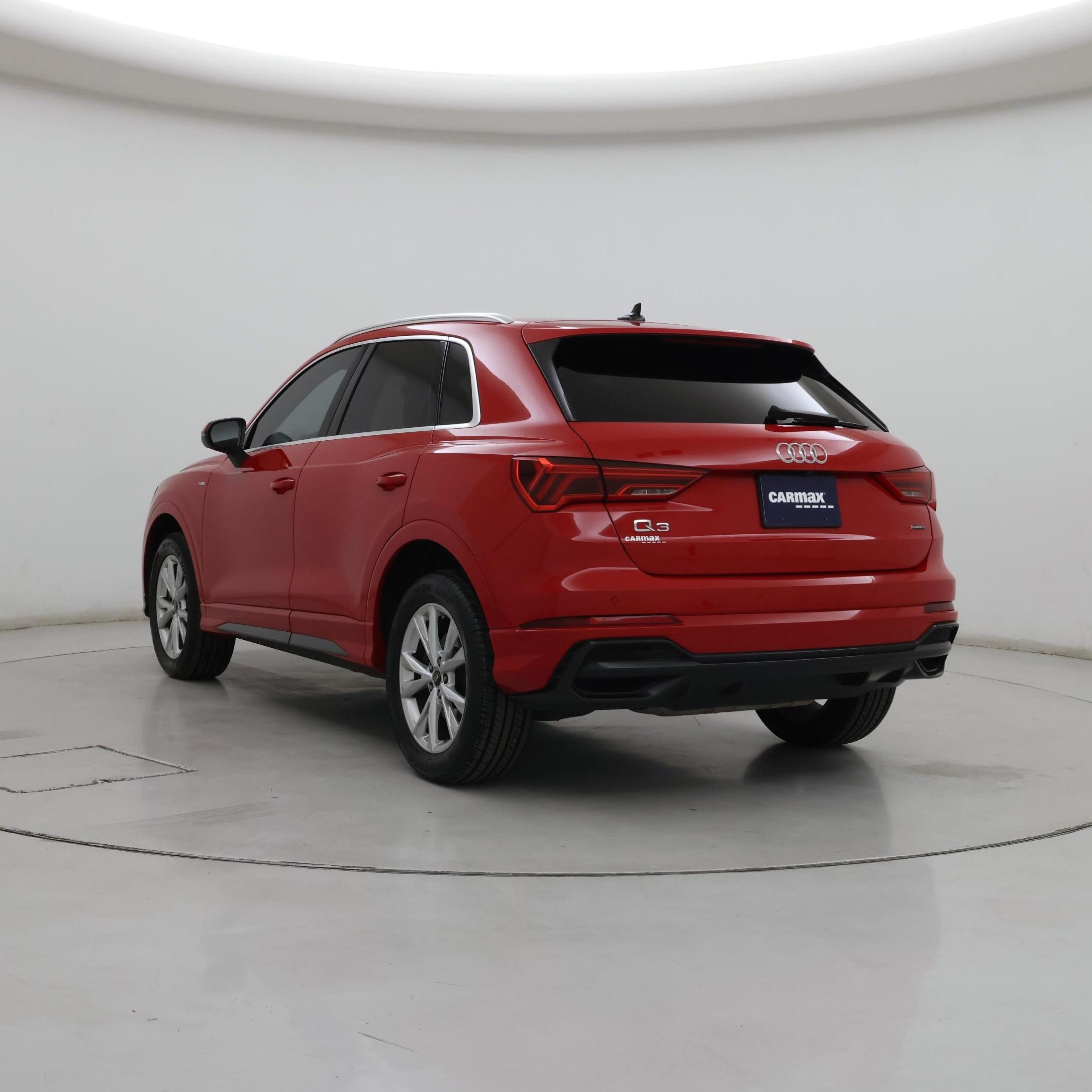 Thumbnail: 2022 Audi Q3 - 2