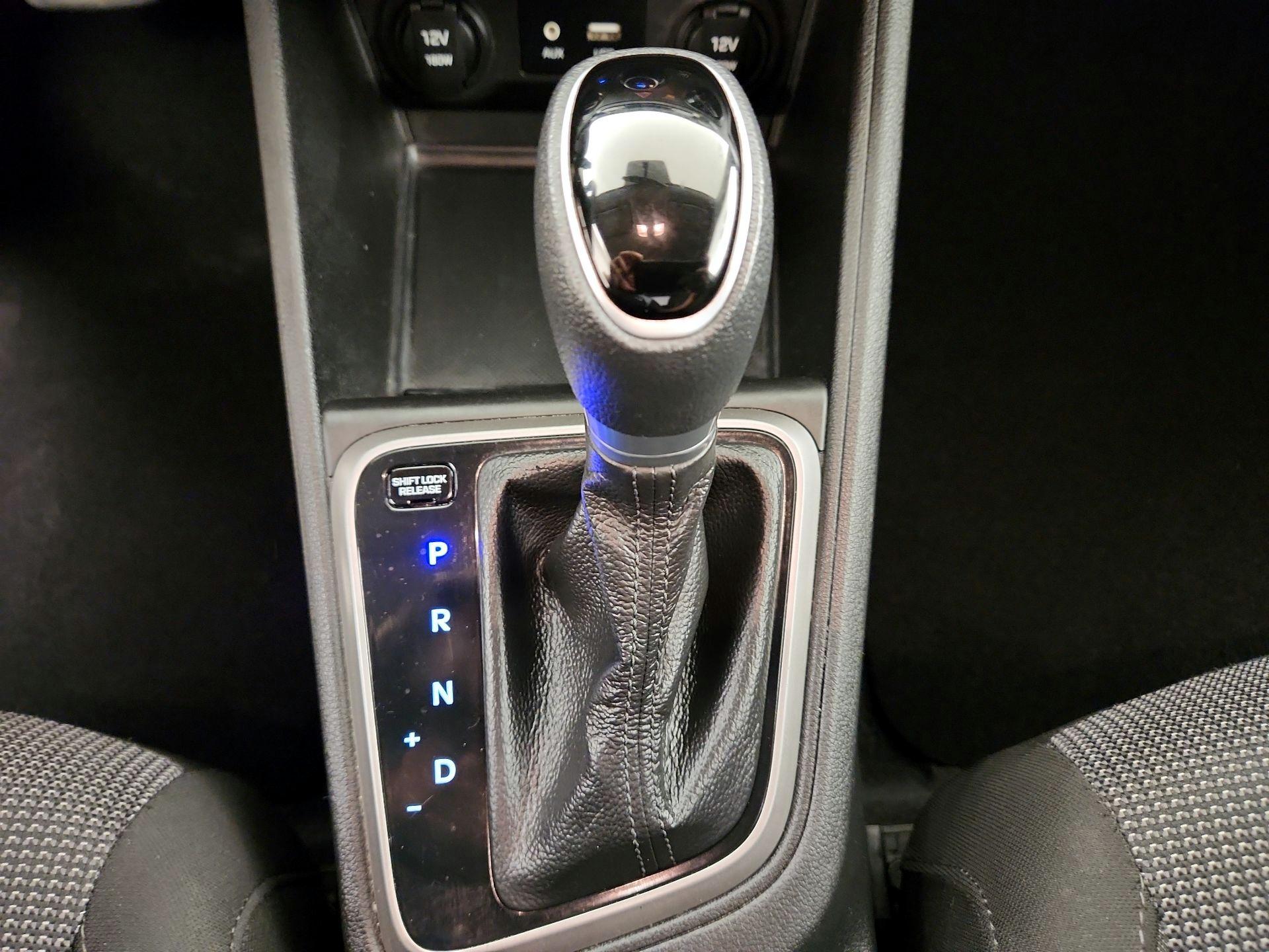 Thumbnail: 2019 Hyundai Accent - 17
