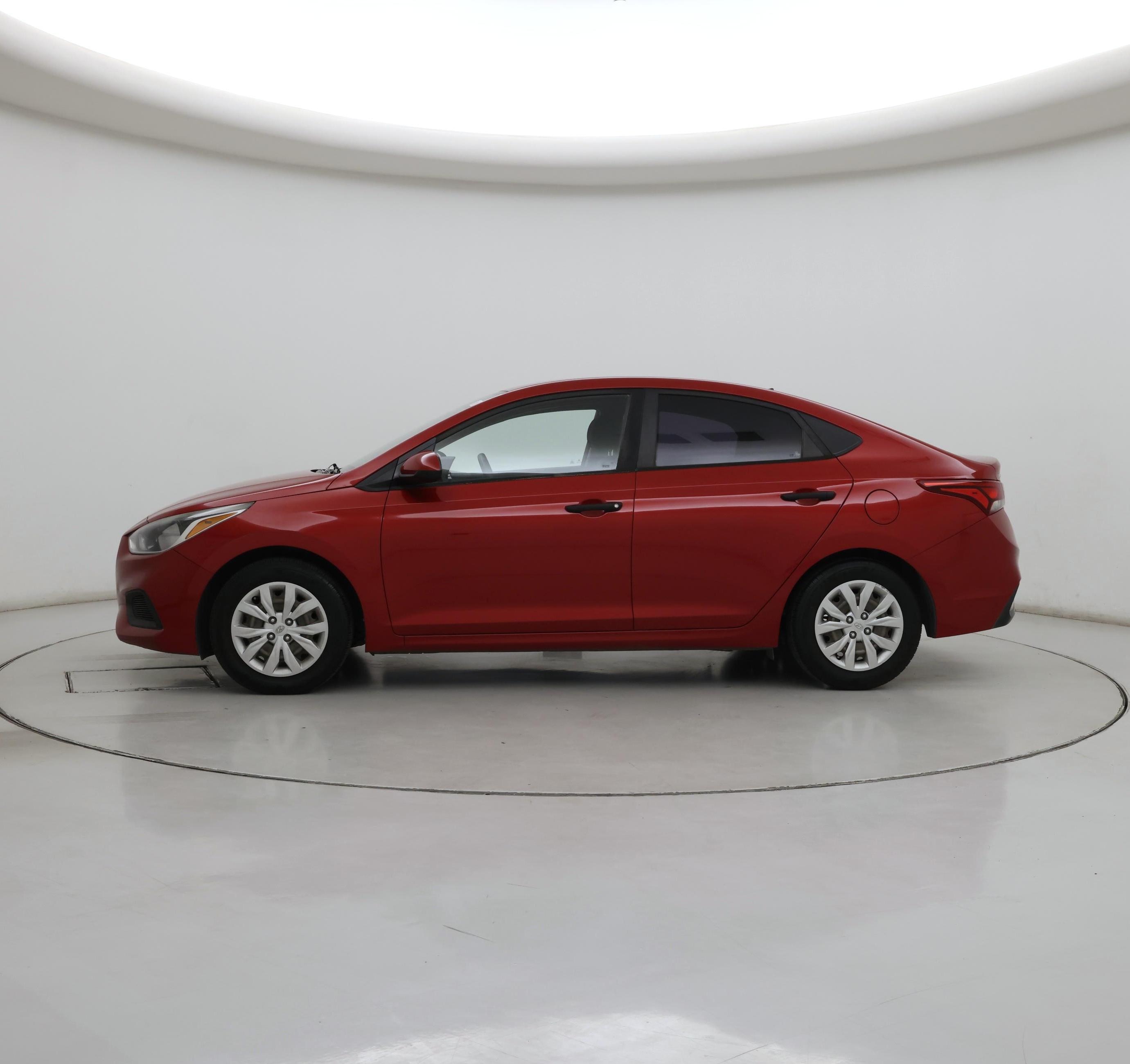 Thumbnail: 2019 Hyundai Accent - 3