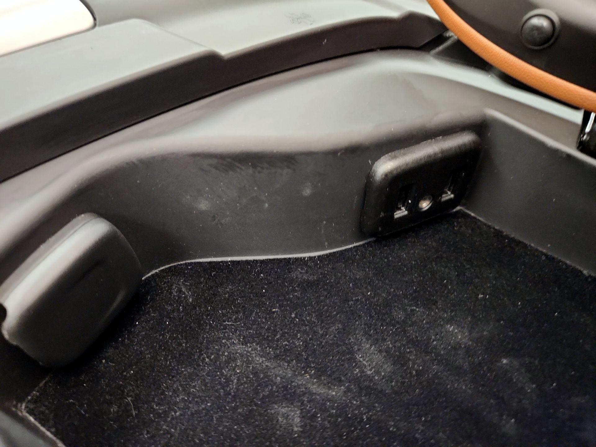 Thumbnail: 2016 Chevrolet Corvette - 18