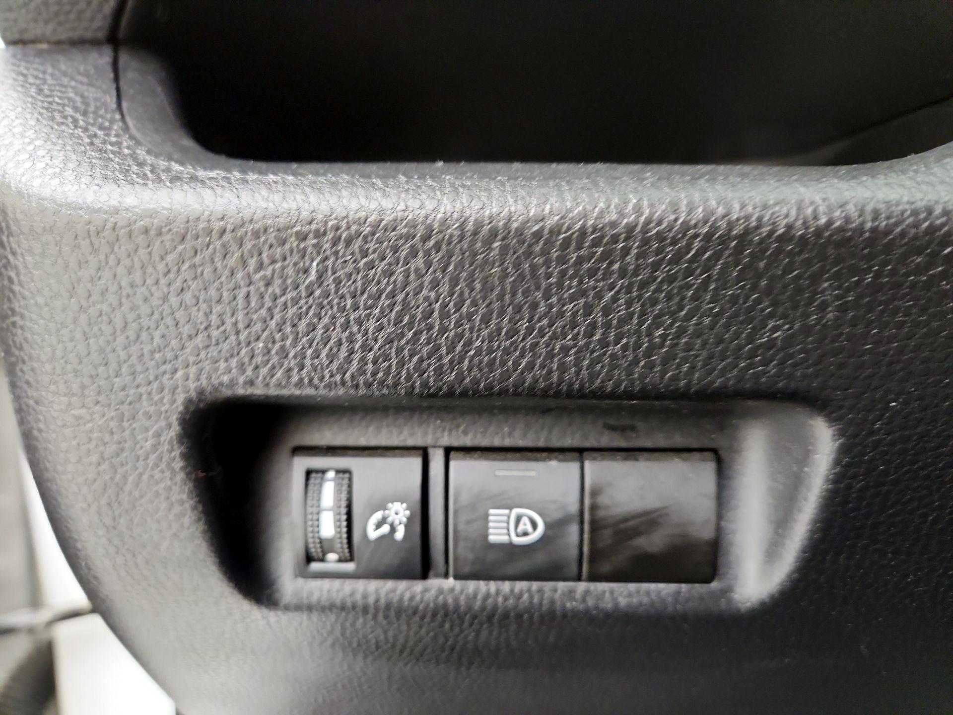Thumbnail: 2021 Toyota RAV4 - 13