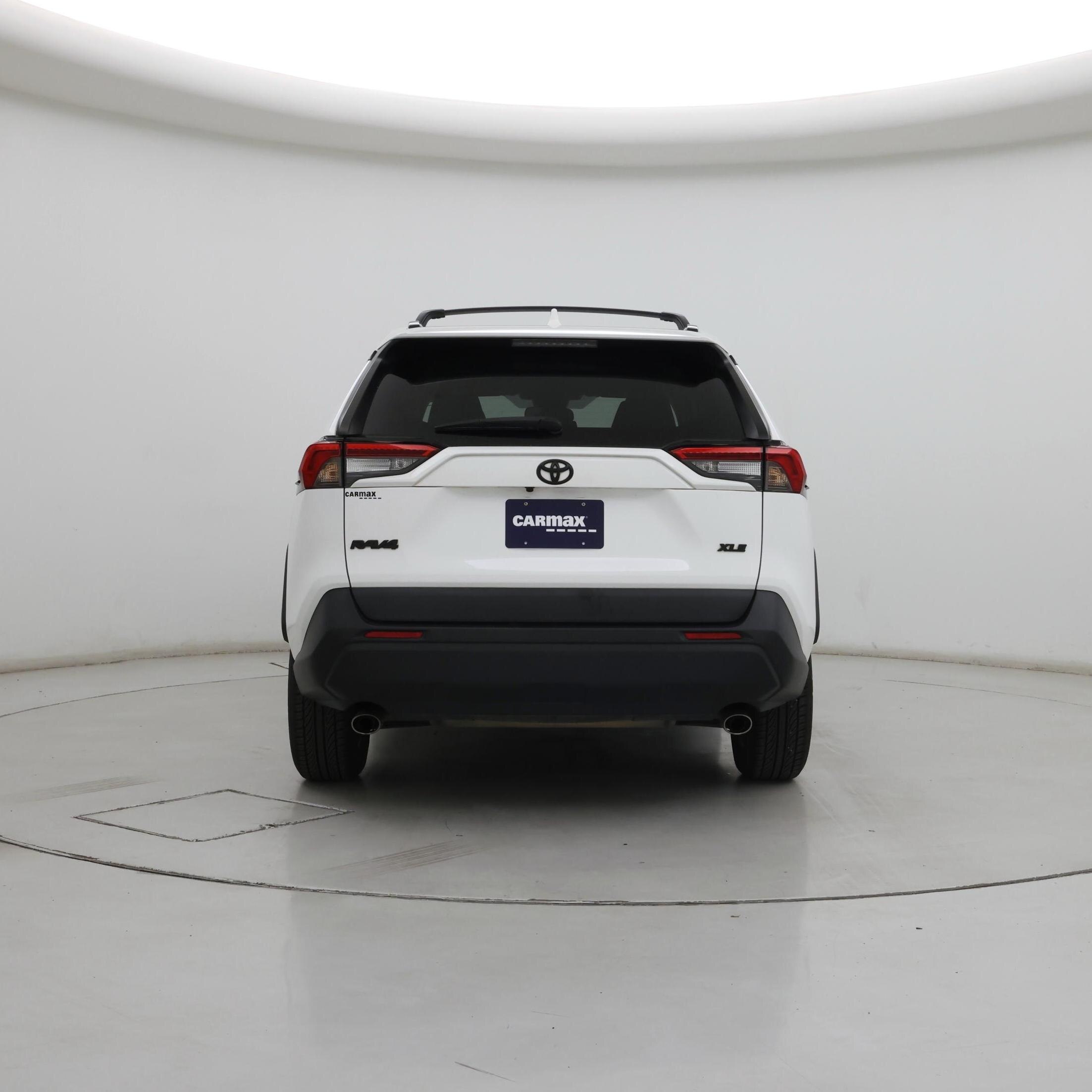 Thumbnail: 2021 Toyota RAV4 - 6