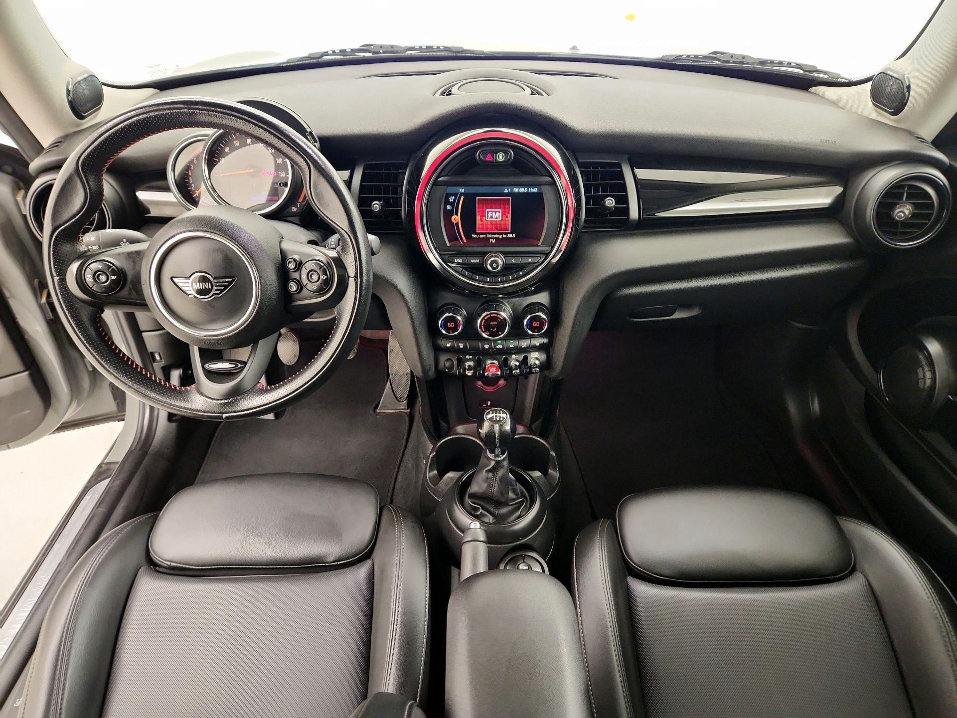 Thumbnail: 2019 MINI Cooper Hardtop - 9