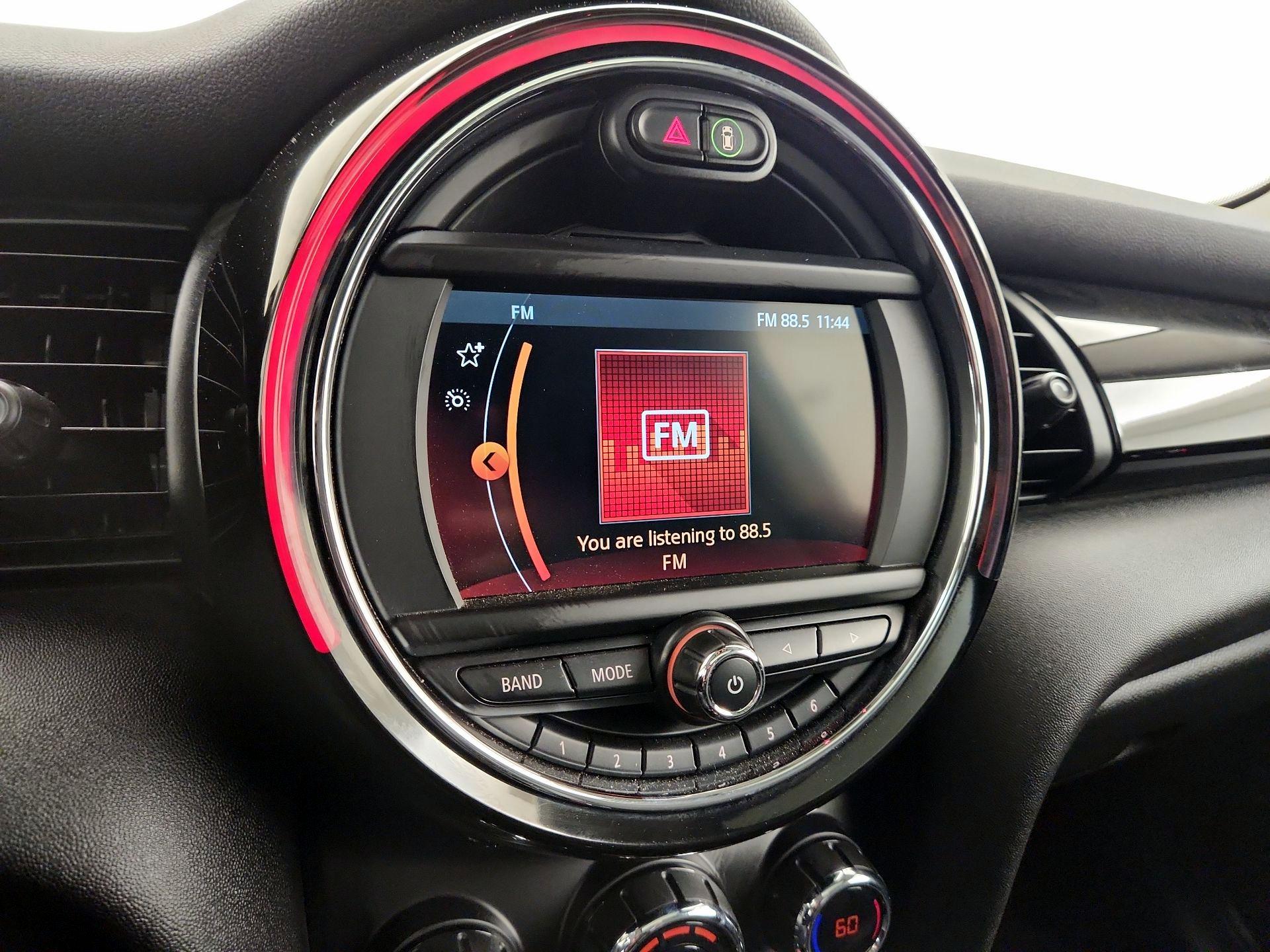 Thumbnail: 2019 MINI Cooper Hardtop - 14