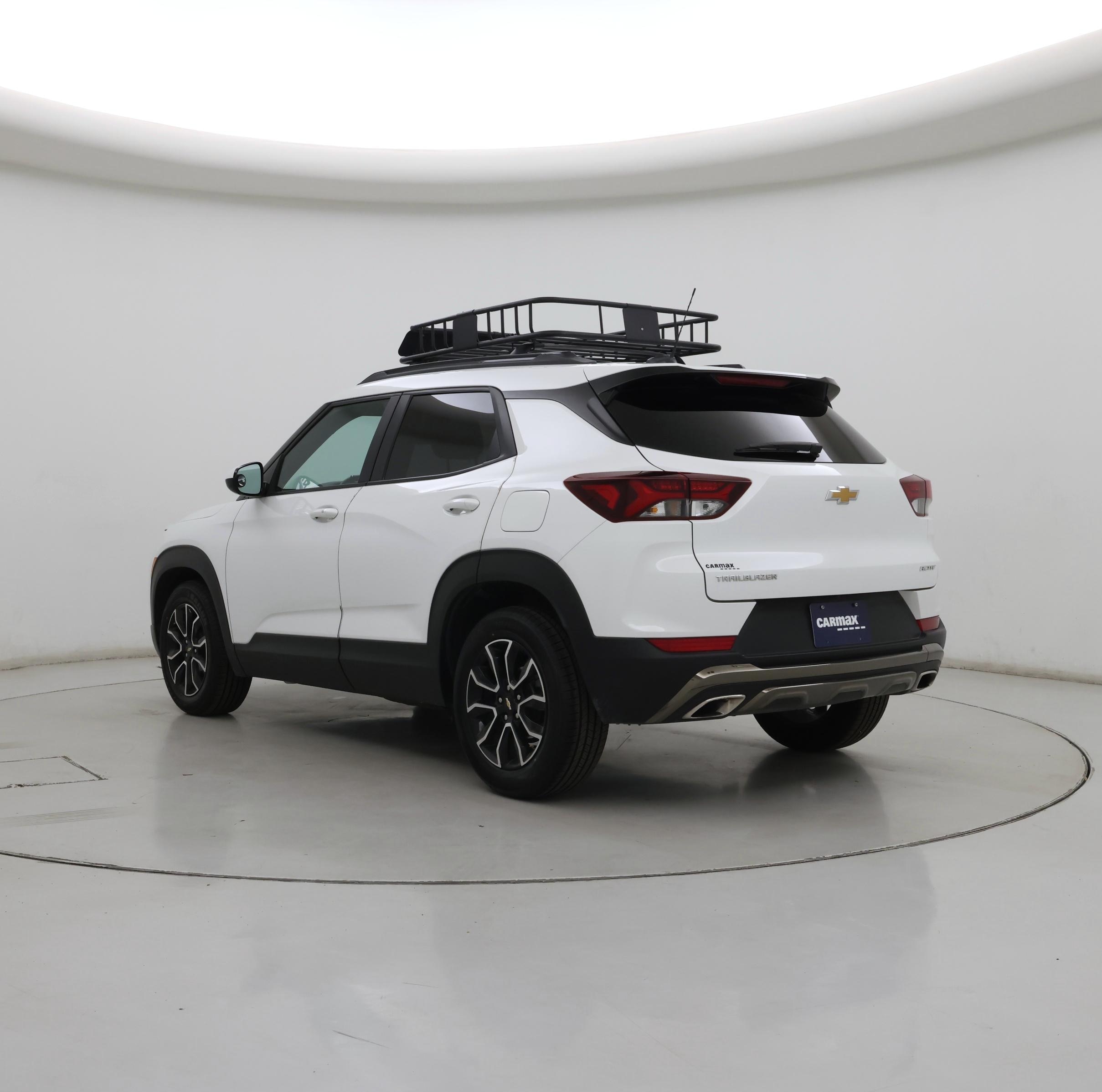 Thumbnail: 2023 Chevrolet TrailBlazer - 2