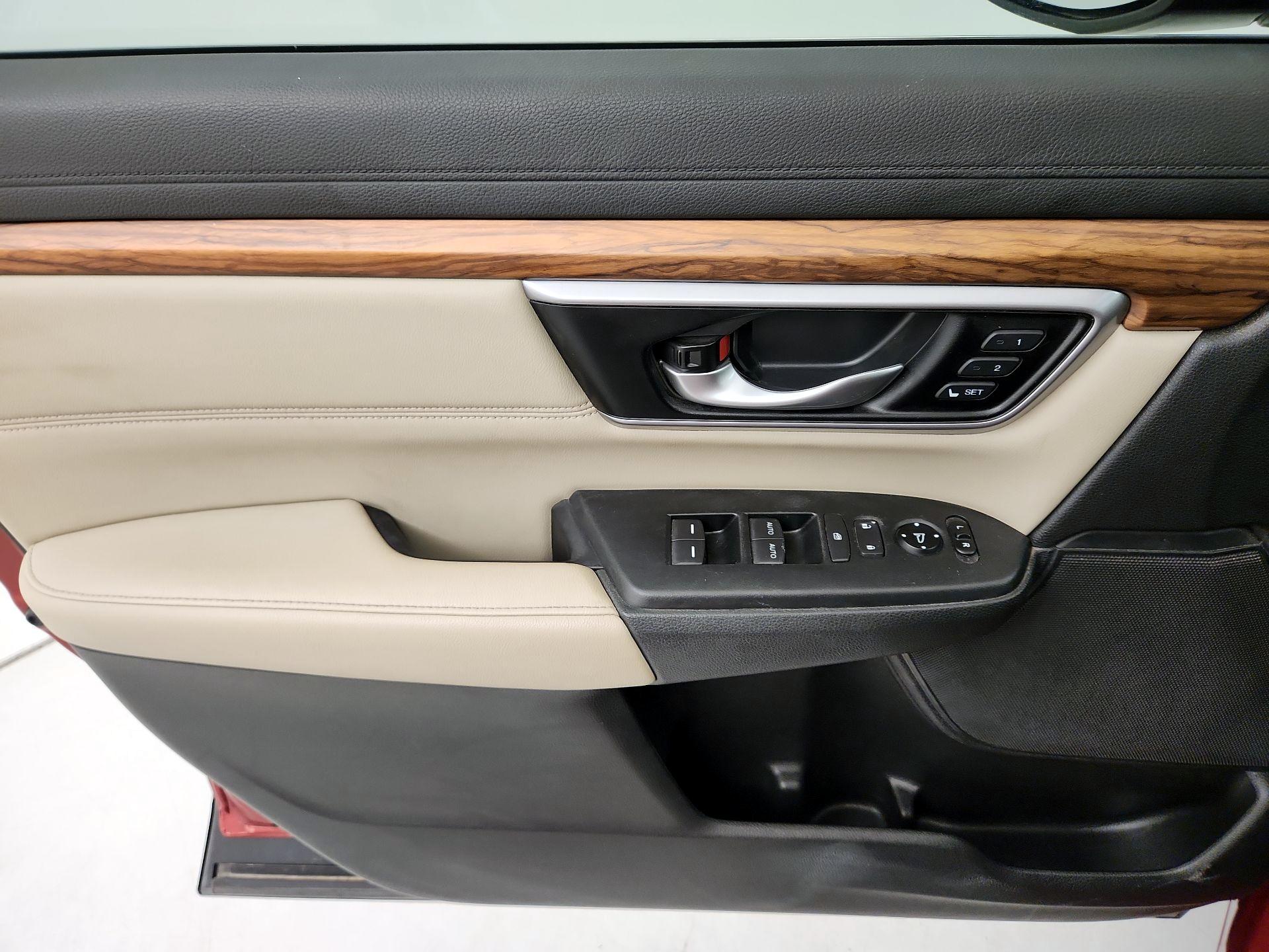 Thumbnail: 2018 Honda CR-V - 12