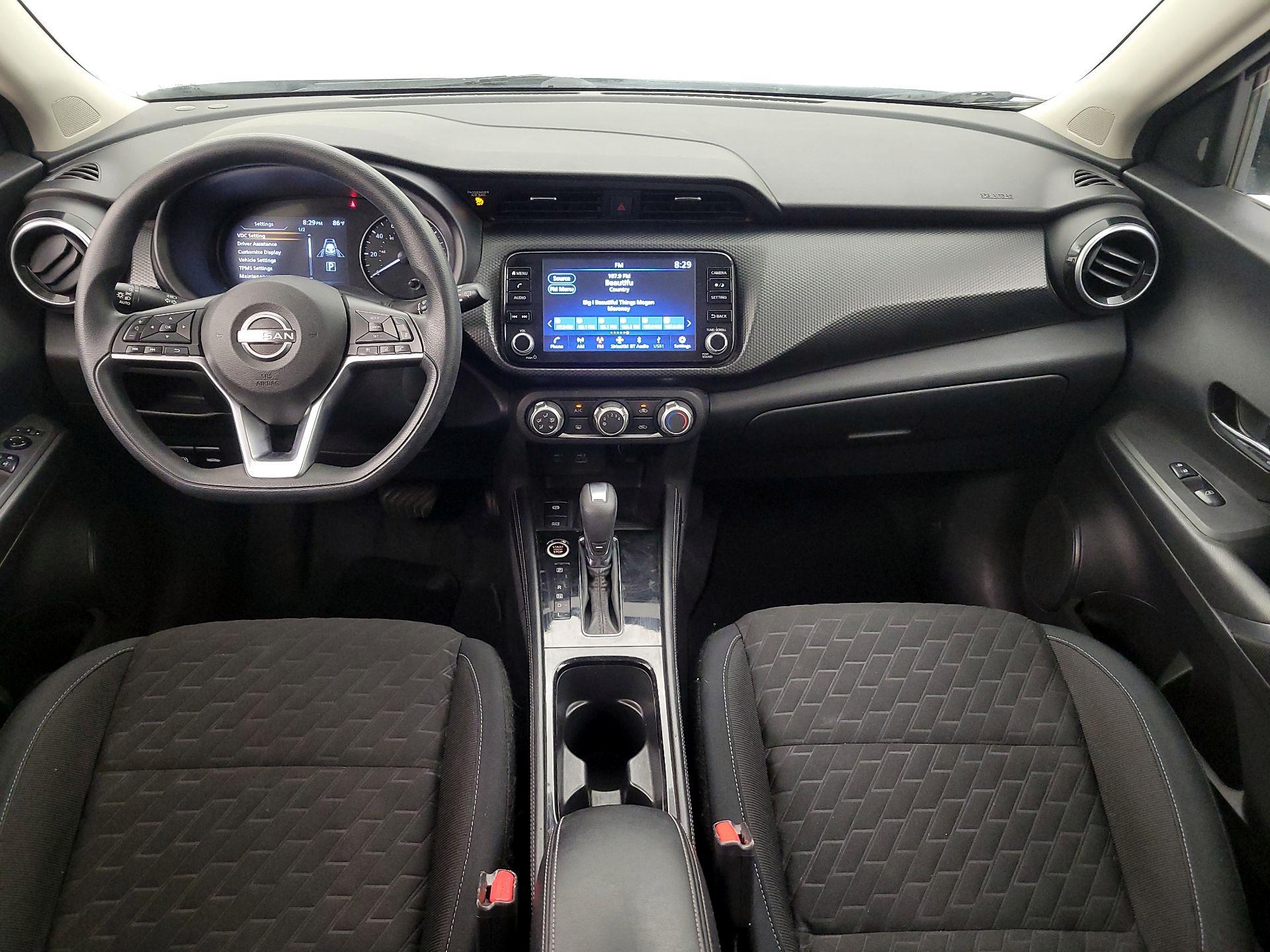 Thumbnail: 2023 Nissan Kicks - 9