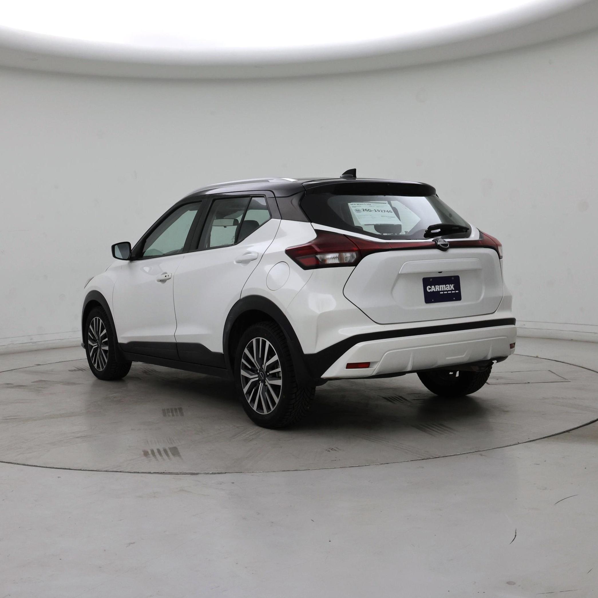 Thumbnail: 2023 Nissan Kicks - 2