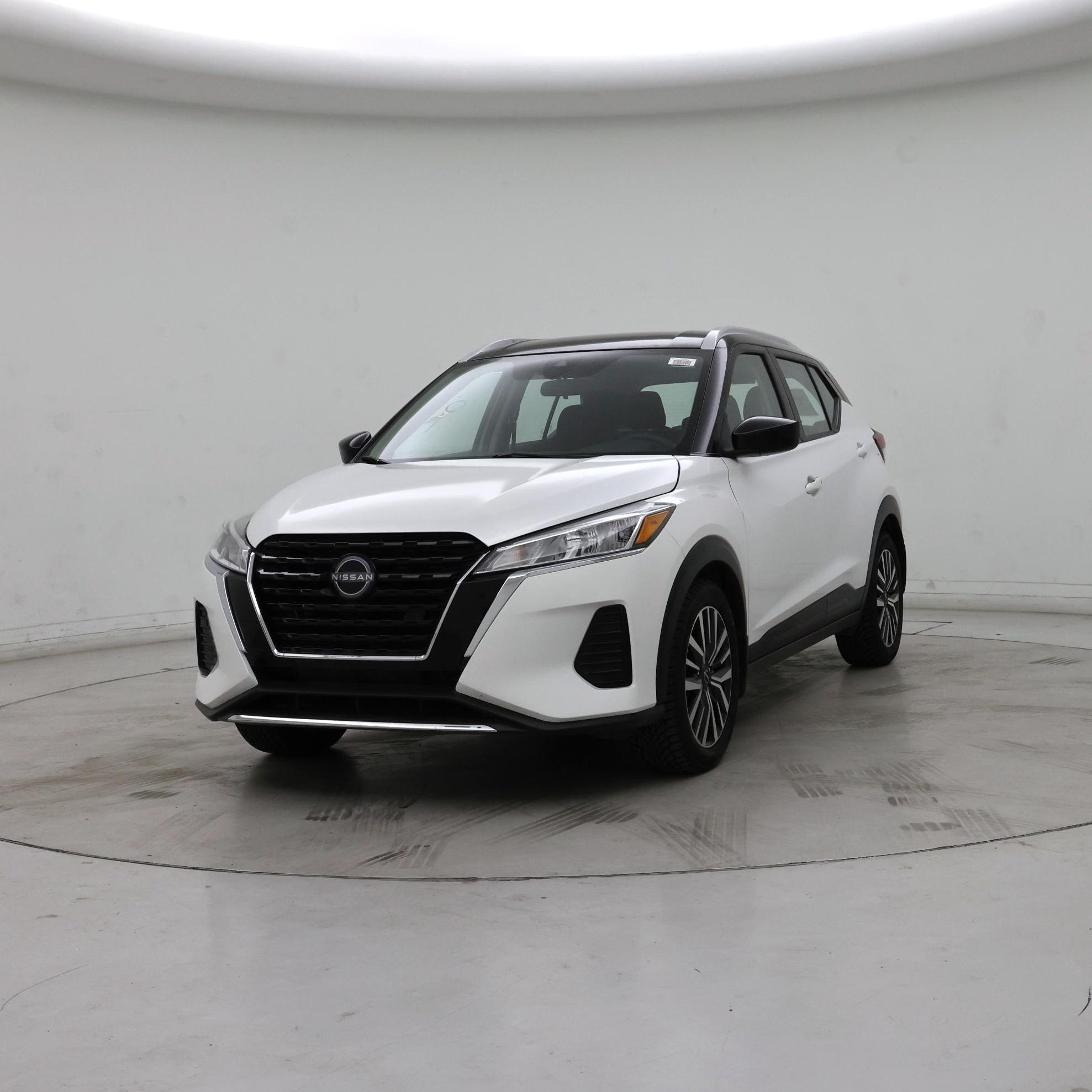 Thumbnail: 2023 Nissan Kicks - 4