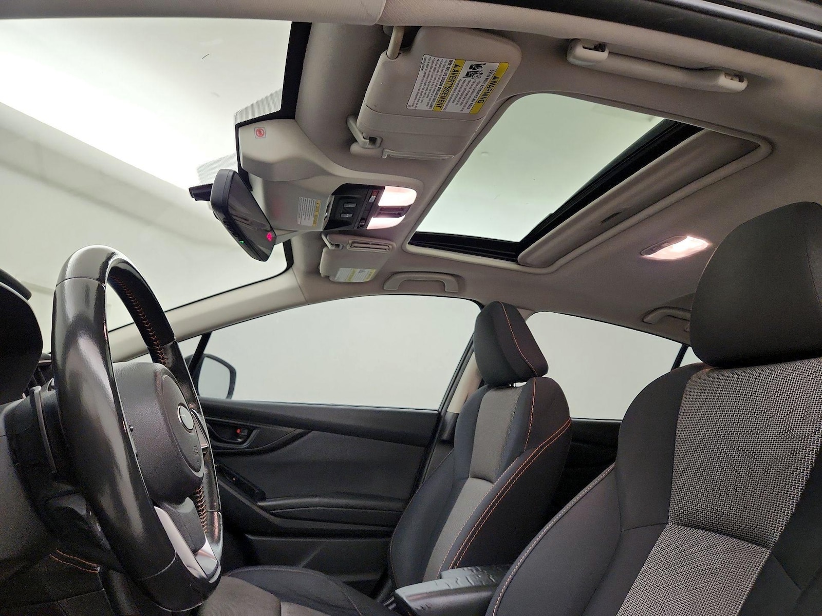 Sunroof(s) & Overhead Airbags