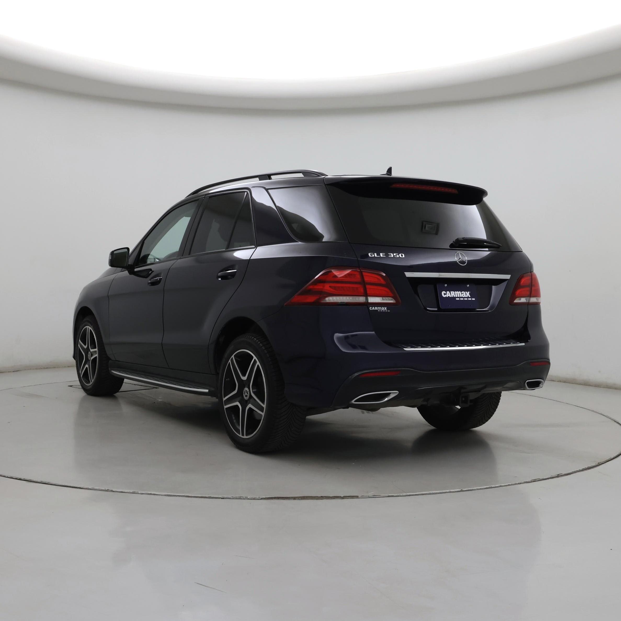 Thumbnail: 2018 Mercedes-Benz GLE - 2