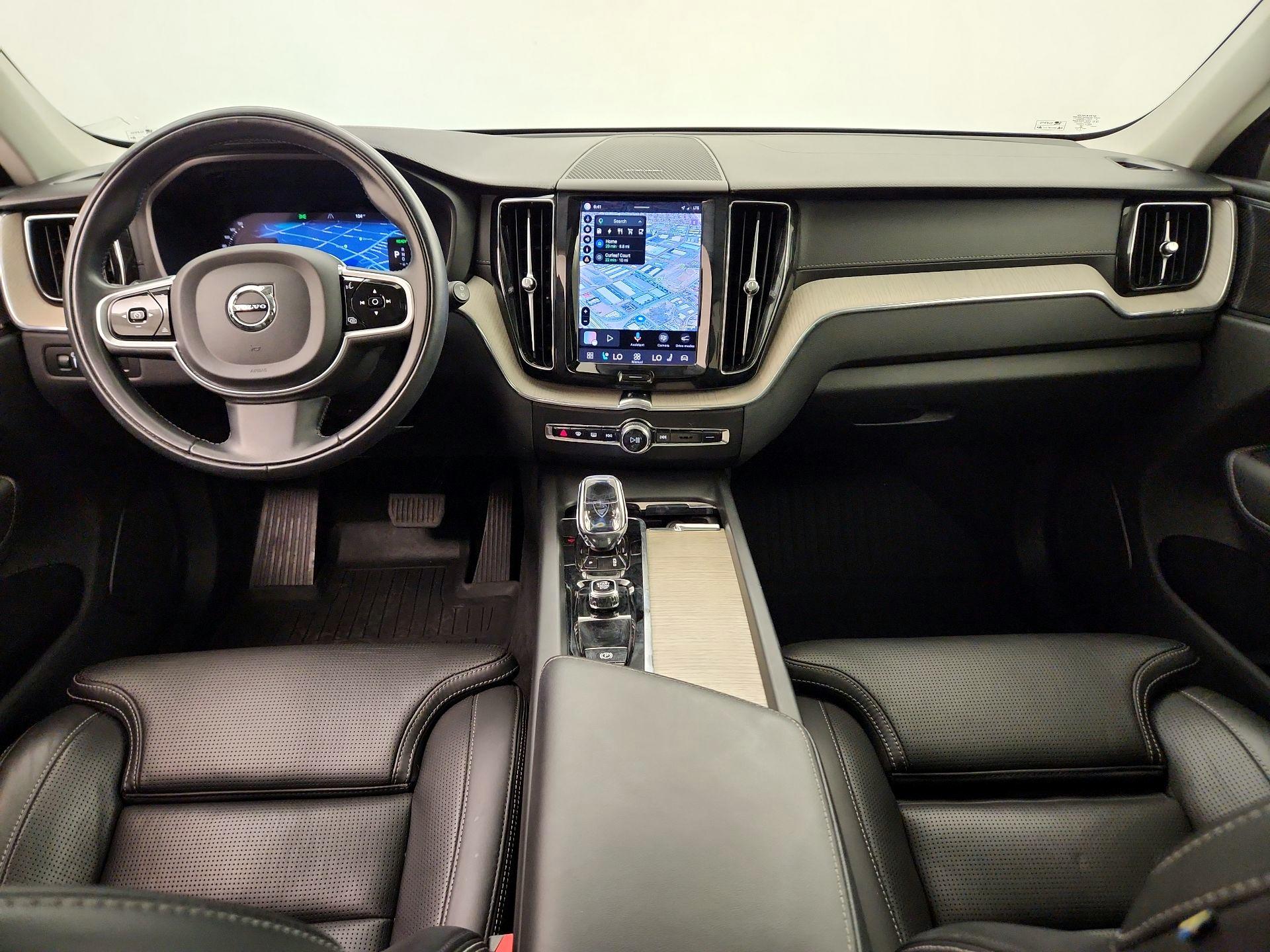 Thumbnail: 2022 Volvo XC60 - 9