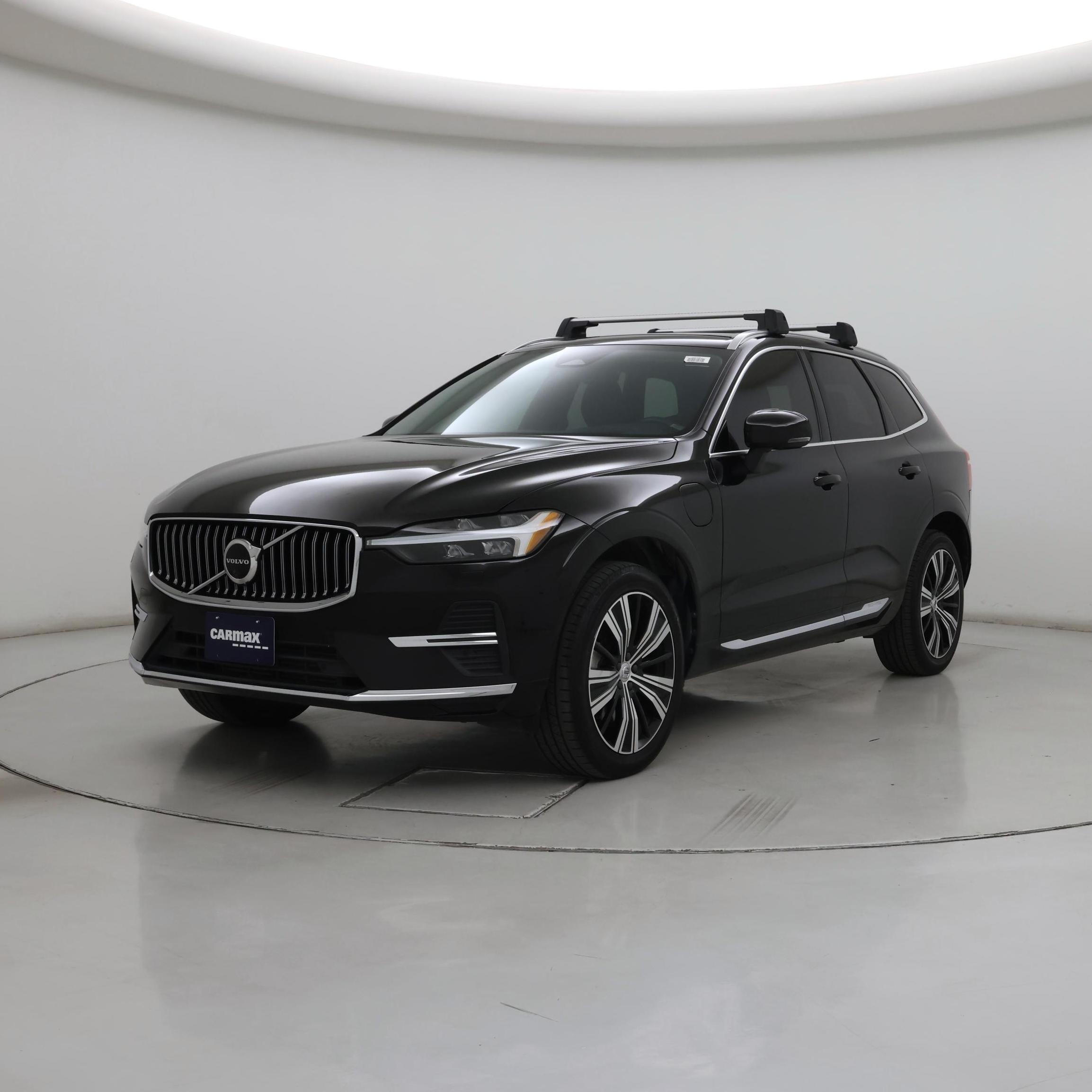 Thumbnail: 2022 Volvo XC60 - 4