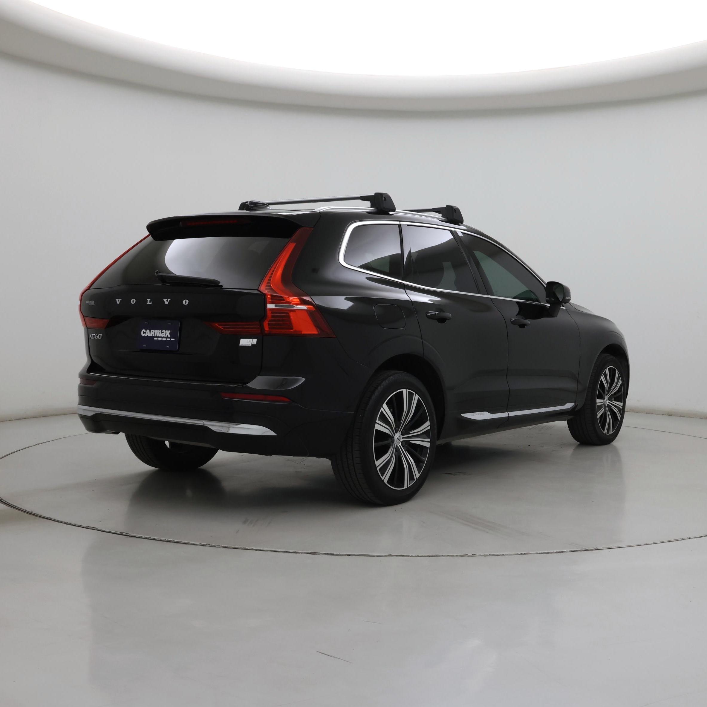 Thumbnail: 2022 Volvo XC60 - 8