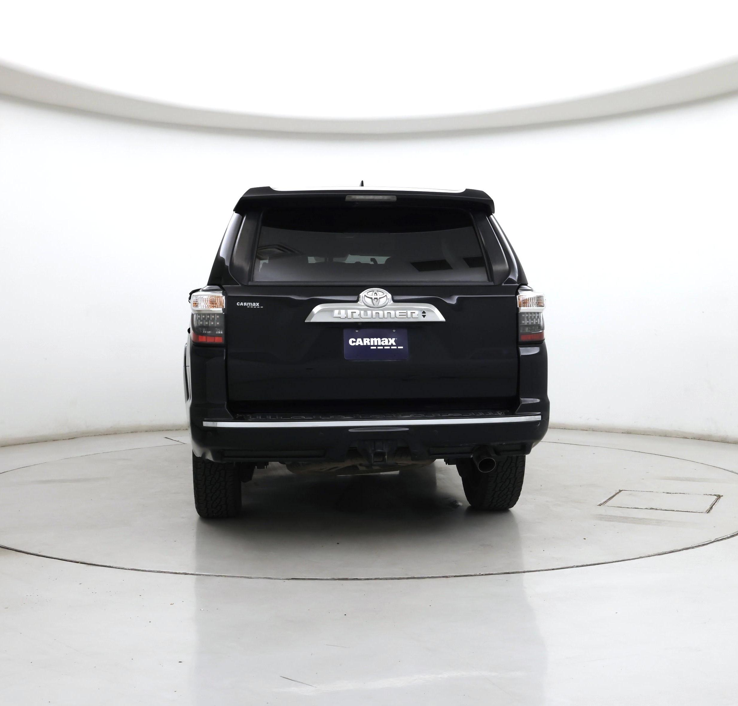 Thumbnail: 2017 Toyota 4Runner - 6