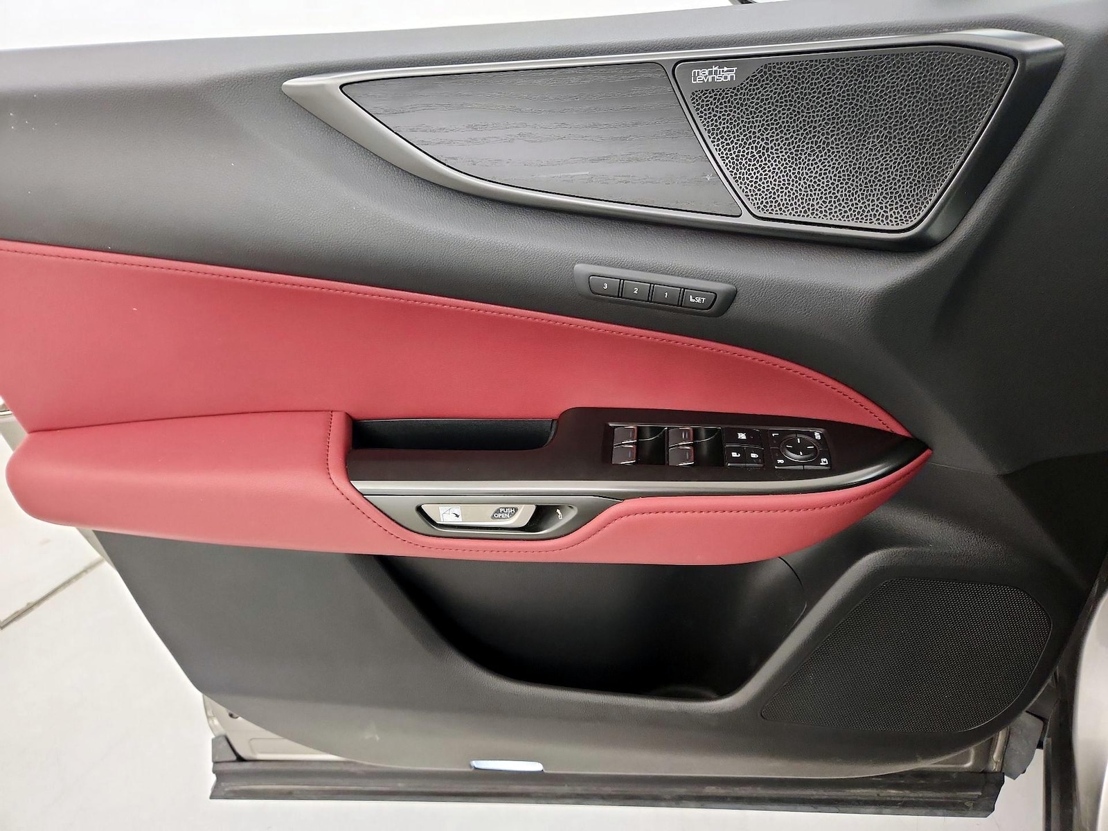 2024 Lexus NX 350 - Photo 13