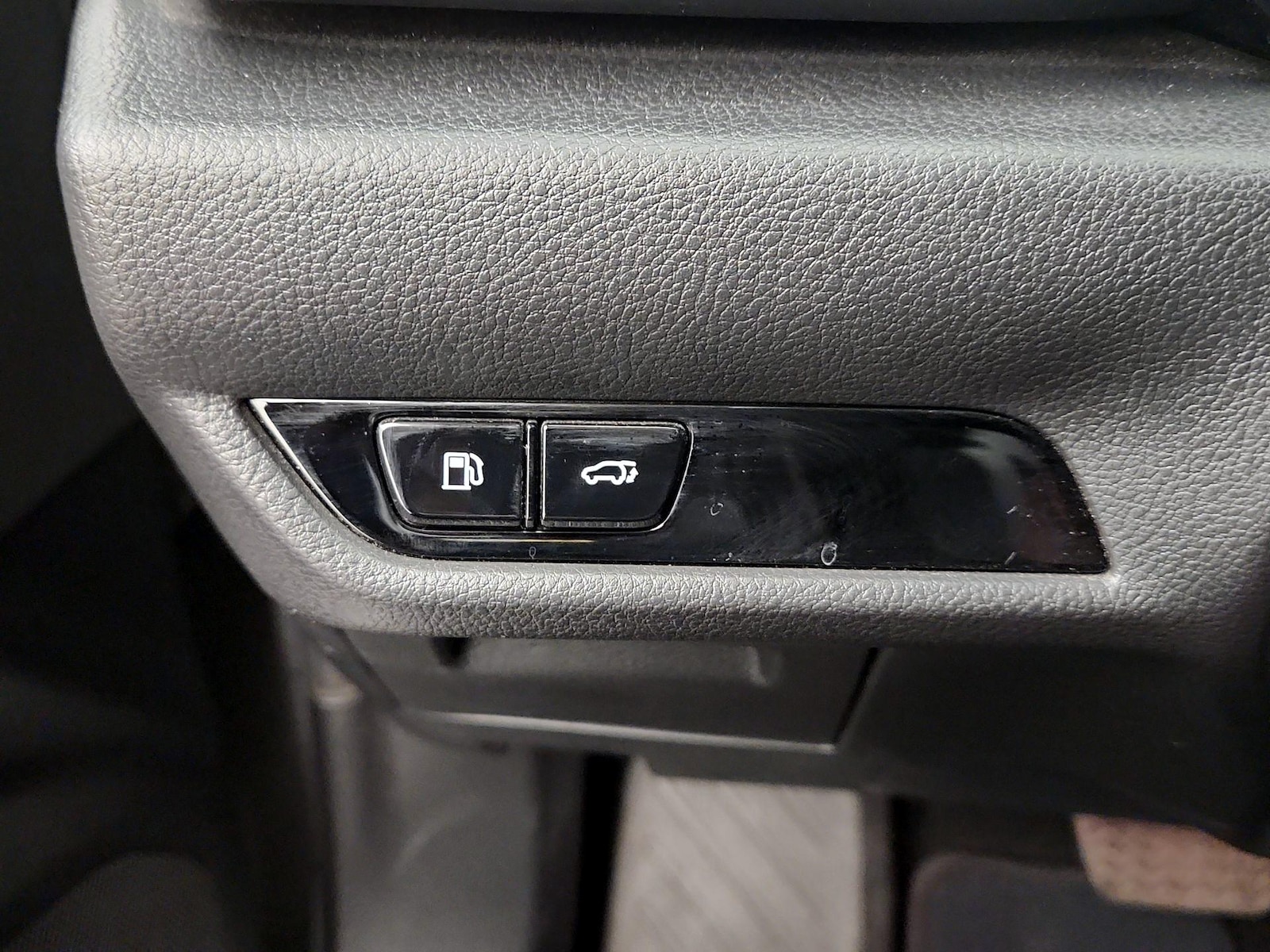 2024 Lexus NX 350 - Photo 14