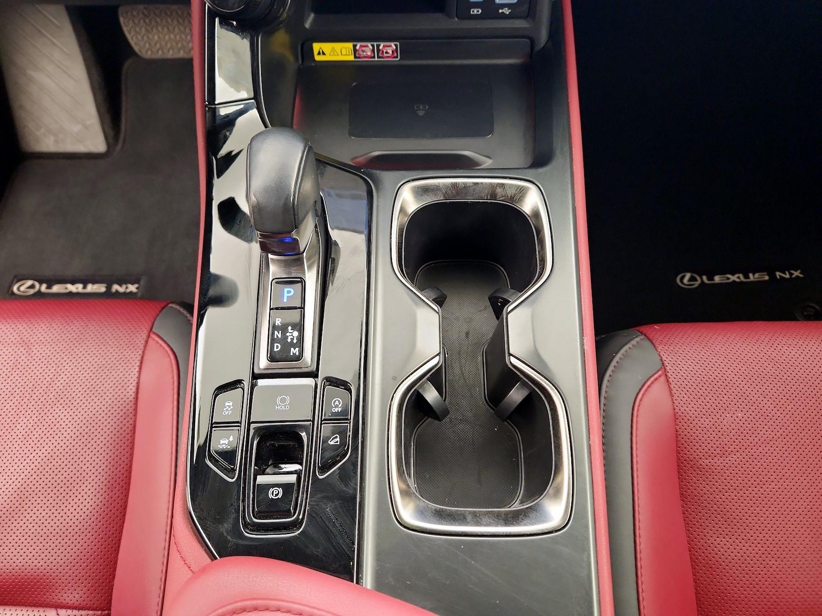 2024 Lexus NX 350 - Photo 19