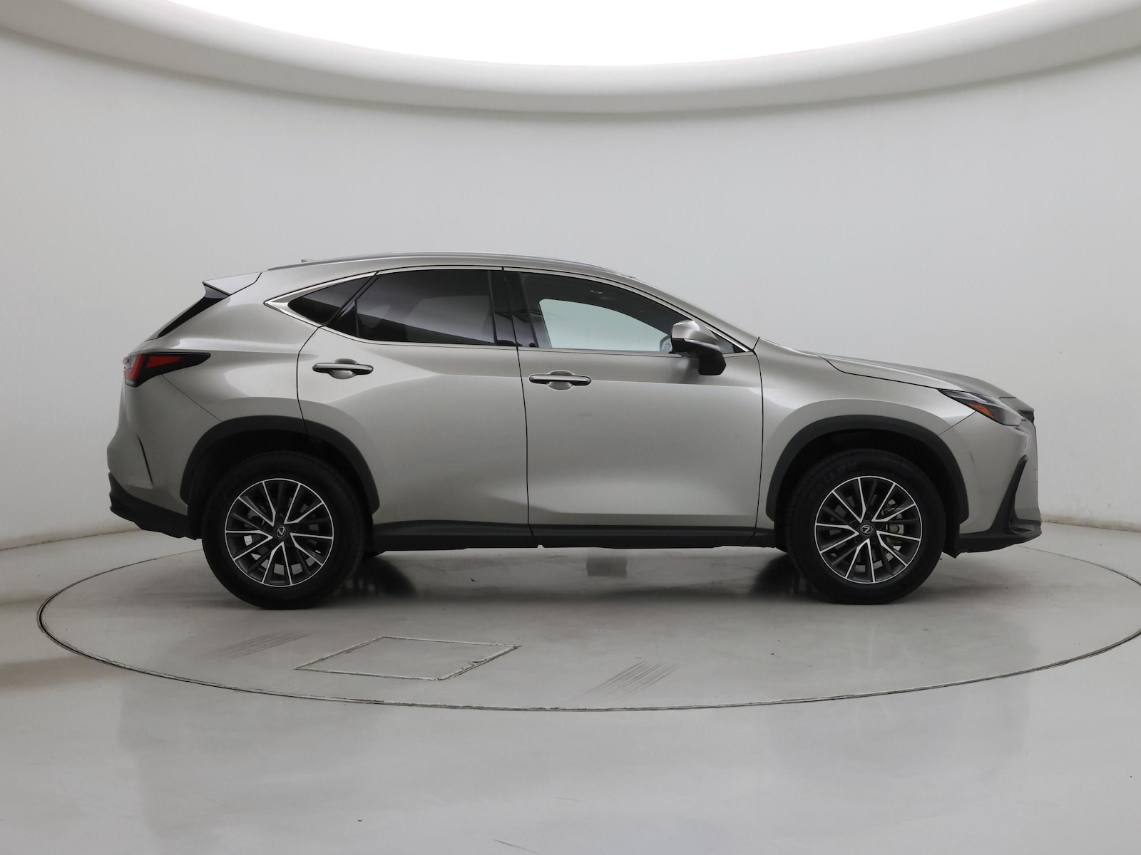 2024 Lexus NX 350 - Photo 8