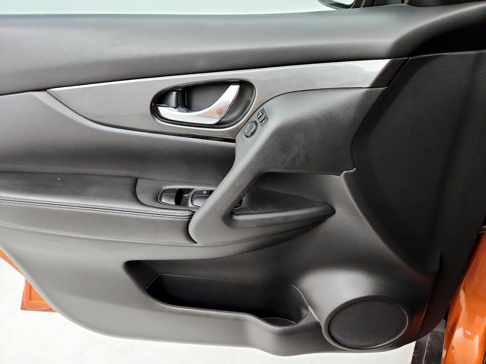 2018 Nissan Rogue SV - Photo 13