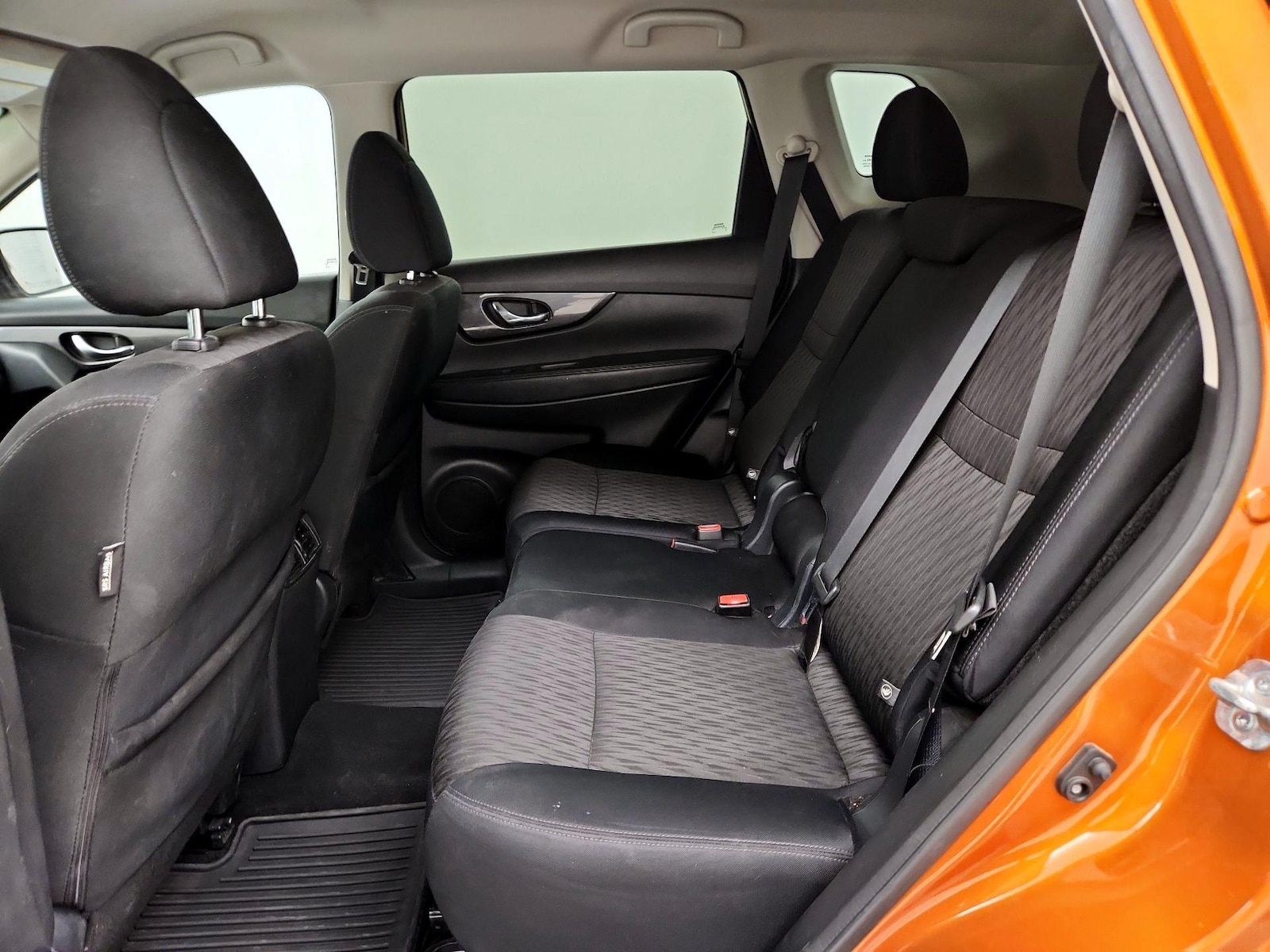 2018 Nissan Rogue SV - Photo 20
