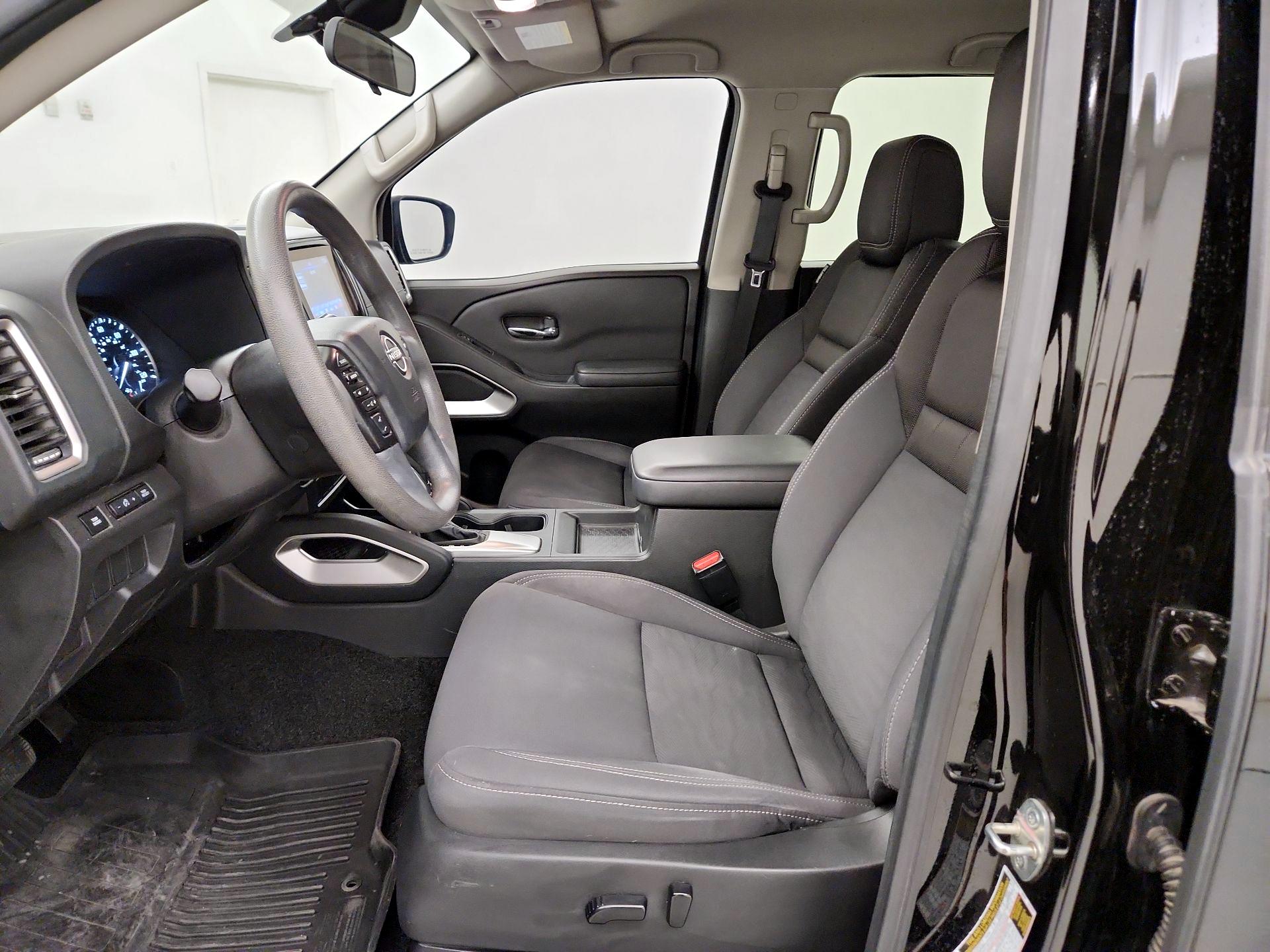 Thumbnail: 2022 Nissan Frontier - 11
