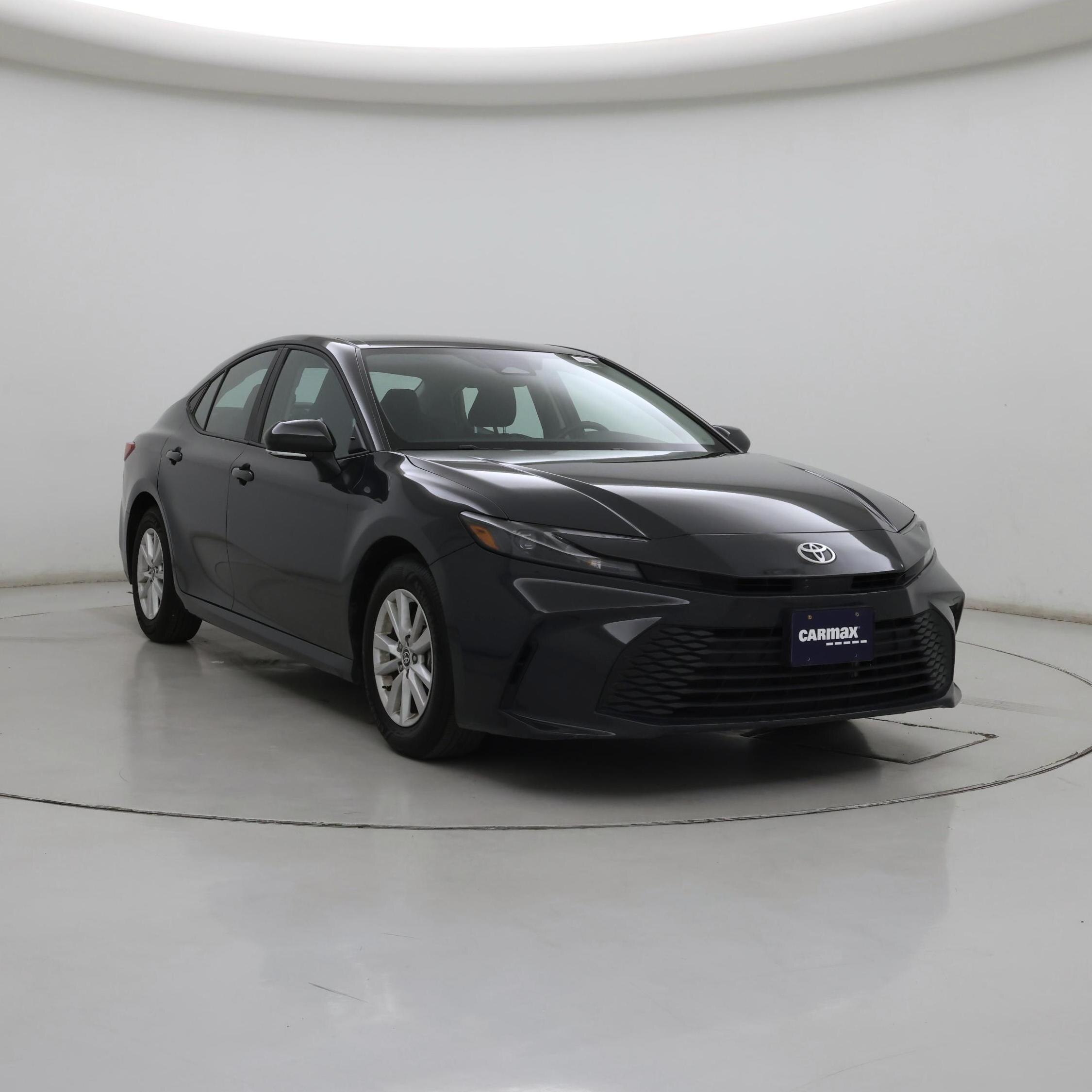 Gray 2025 Toyota Camry LE FWD Sedan Front-Wheel Drive Automatic