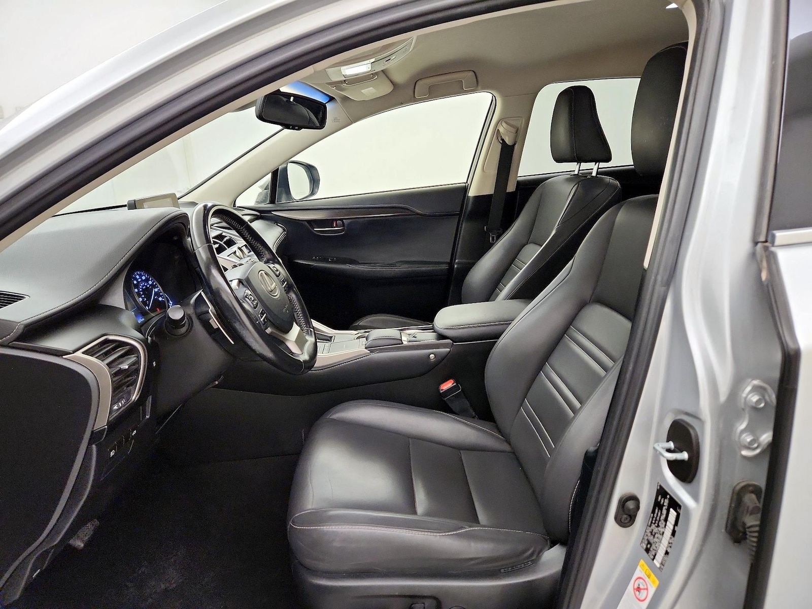 2019 Lexus NX 300 - Photo 12