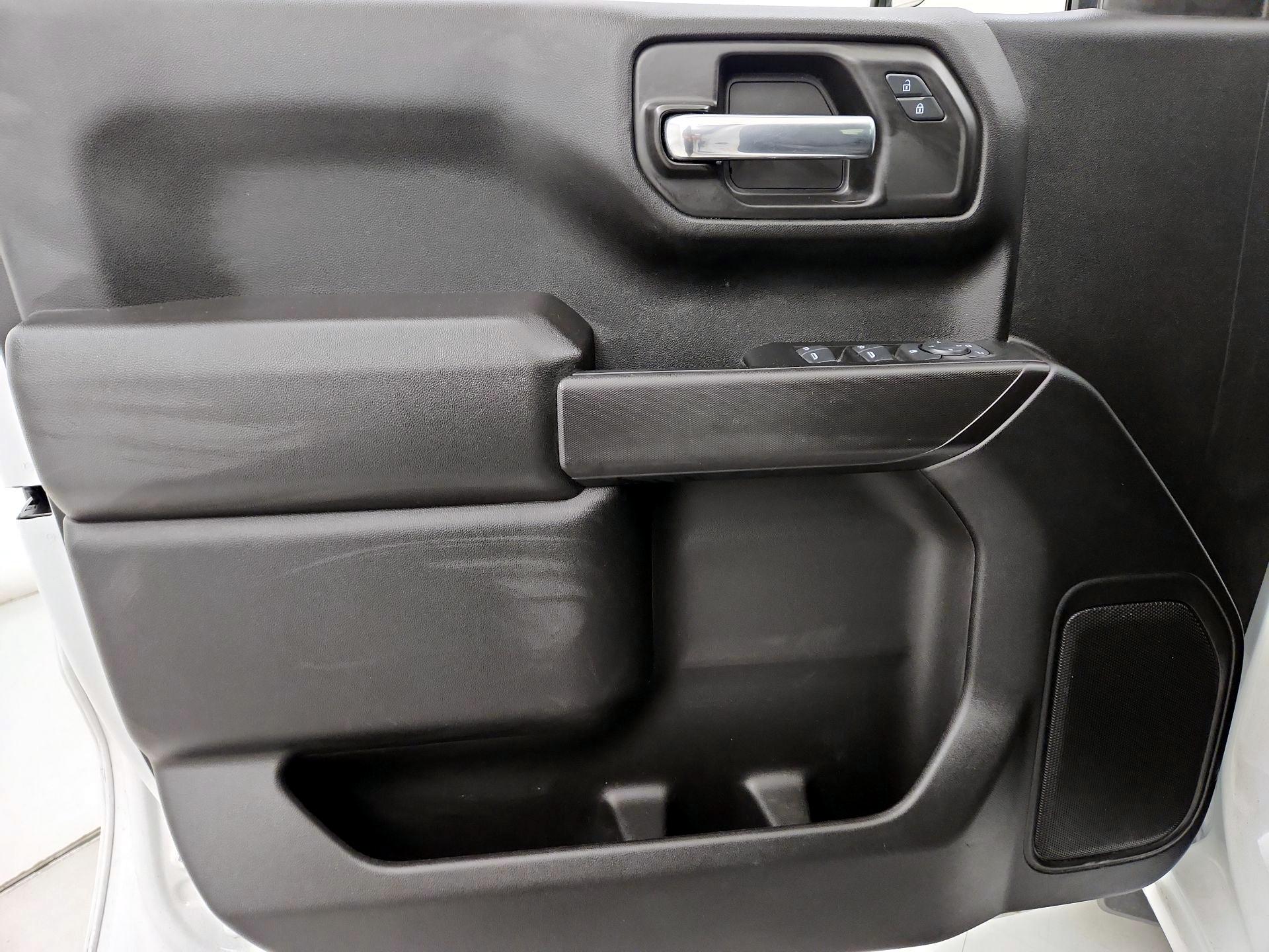 Thumbnail: 2025 GMC Sierra 1500 - 12