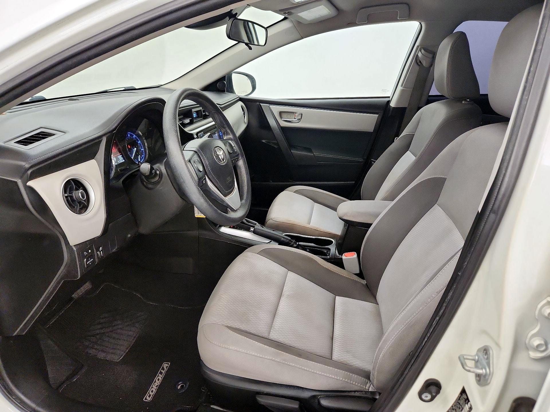 Thumbnail: 2017 Toyota Corolla - 11