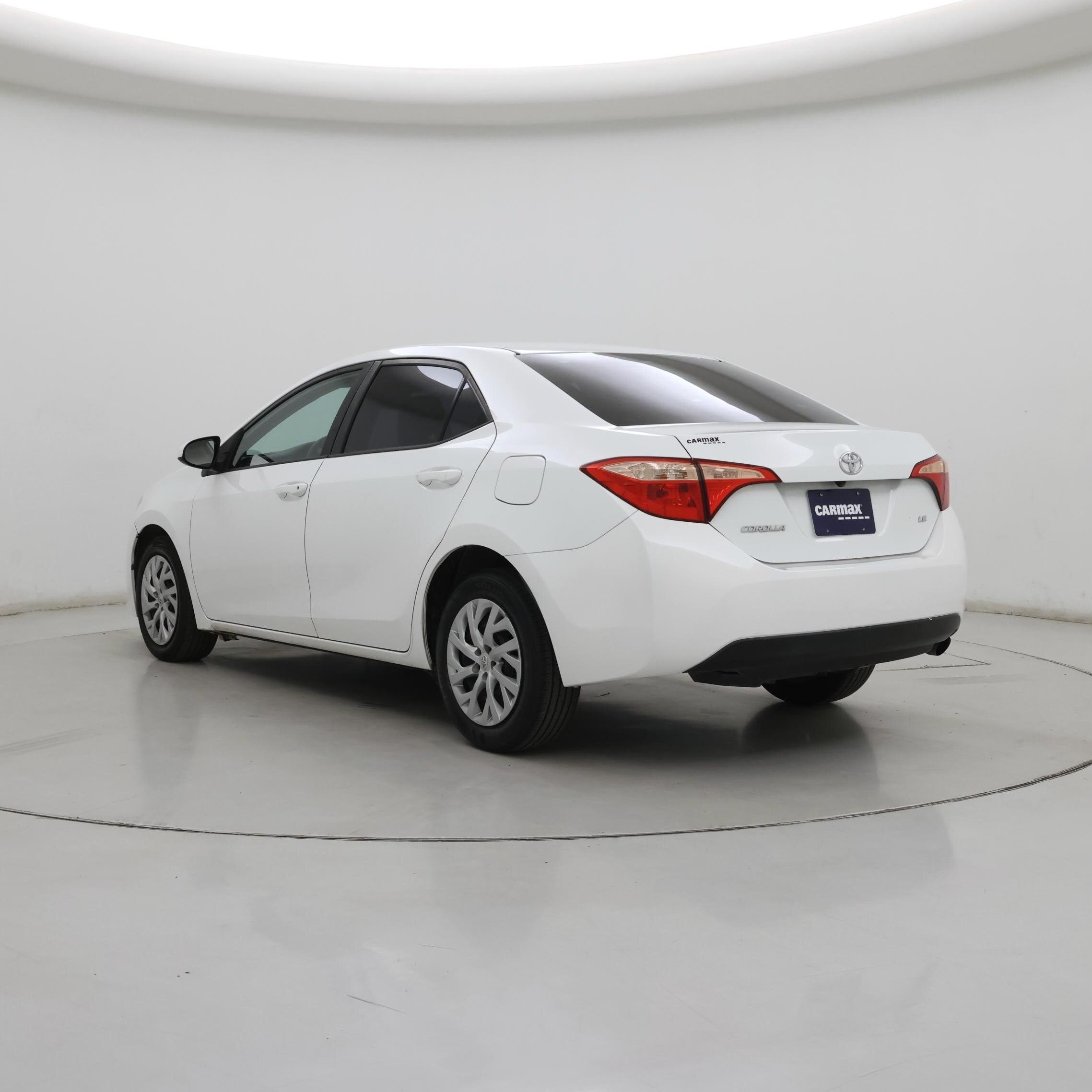 Thumbnail: 2017 Toyota Corolla - 2