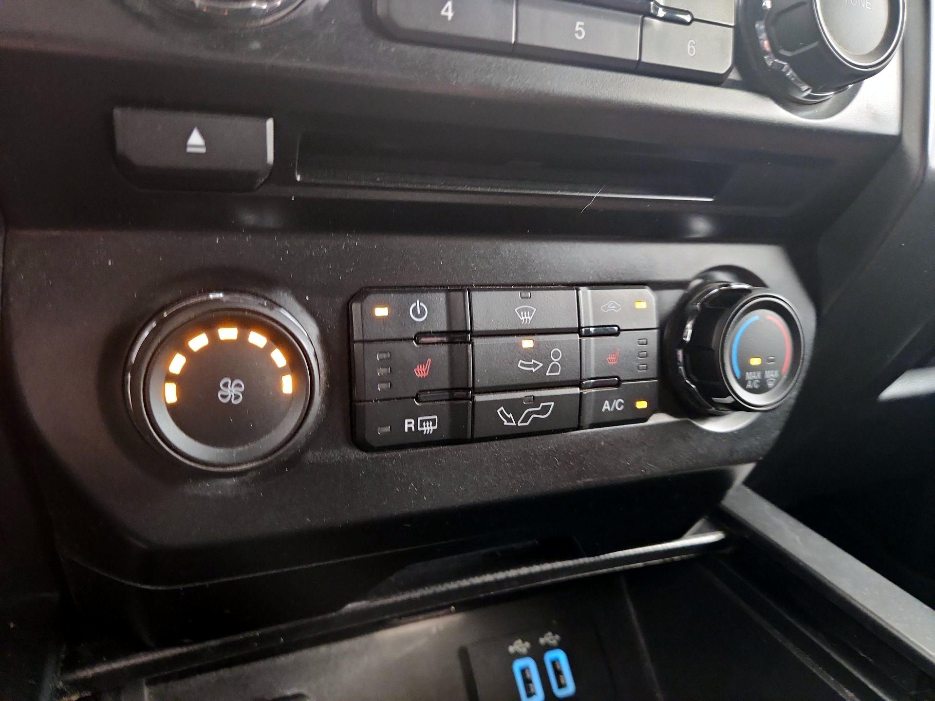 Thumbnail: 2016 Ford F-150 - 15