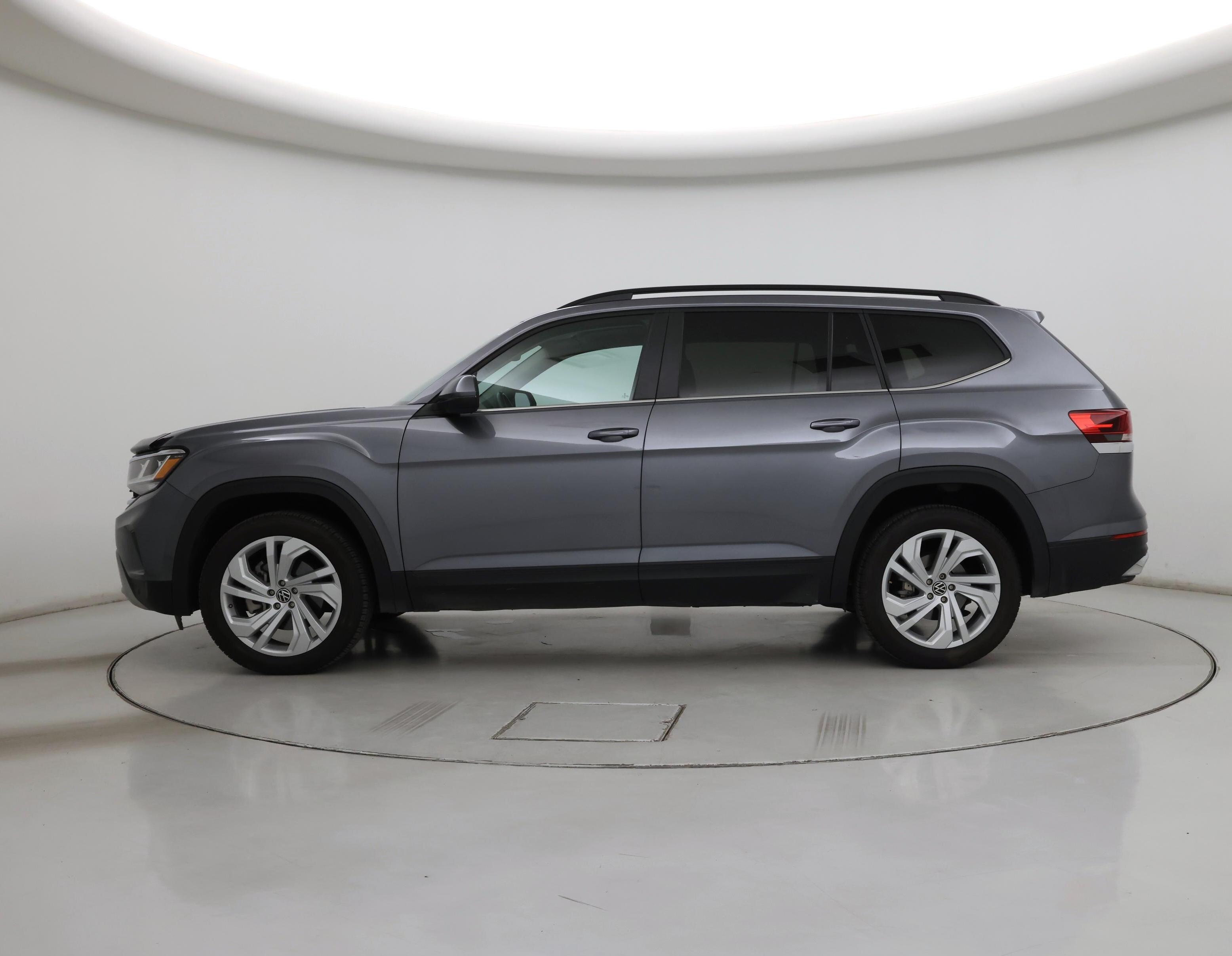 Thumbnail: 2021 Volkswagen Atlas - 3